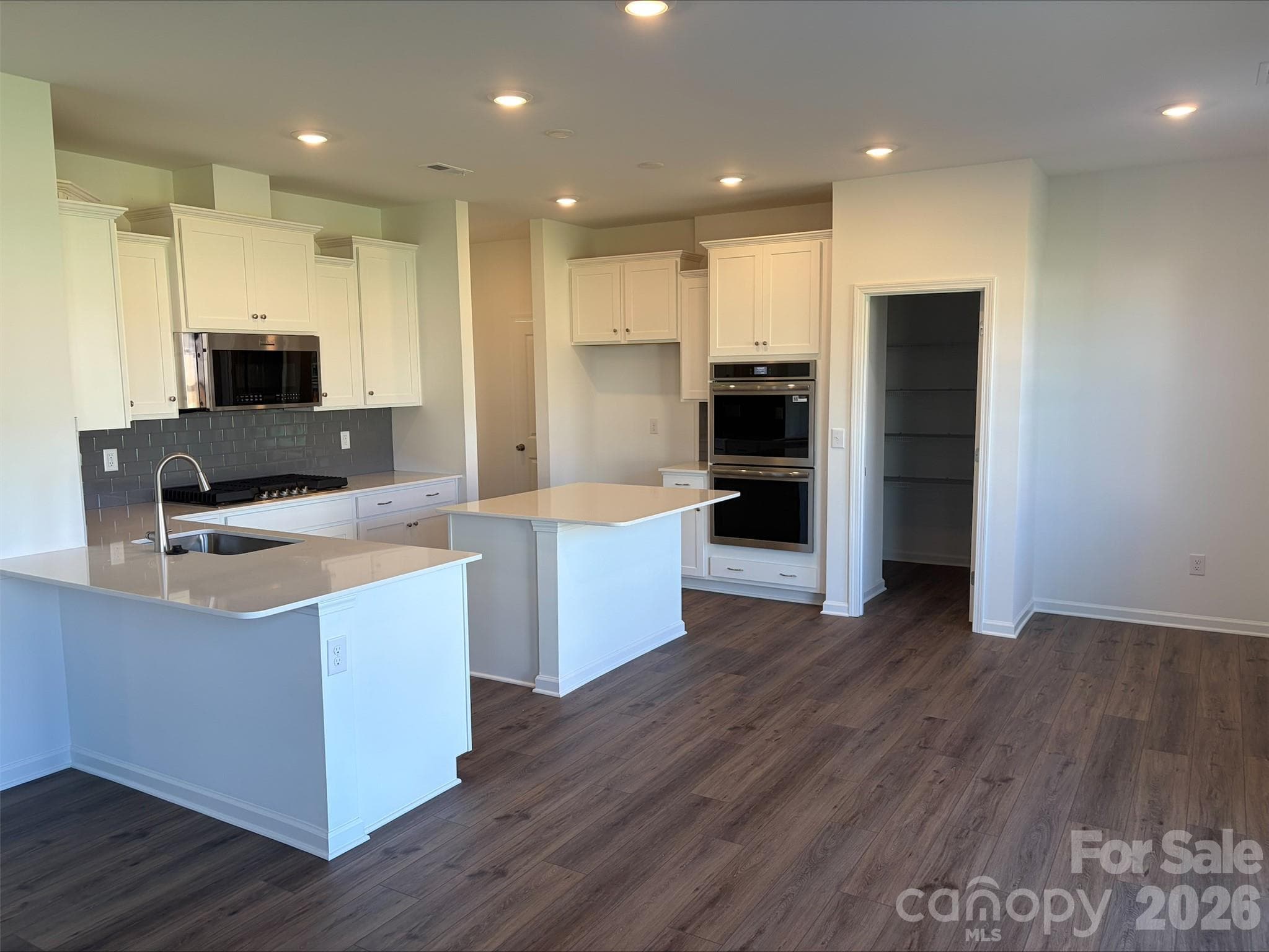Single Family Residence at 1640 Grassy Knoll Trail, Maiden, photo 6 of 10