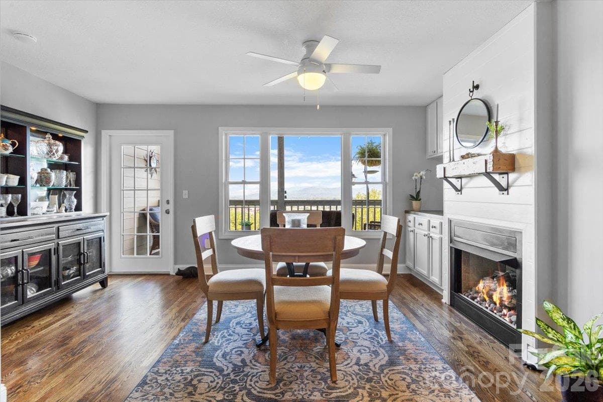 Condominium at 55 Rotunda Circle, Asheville, photo 13 of 48