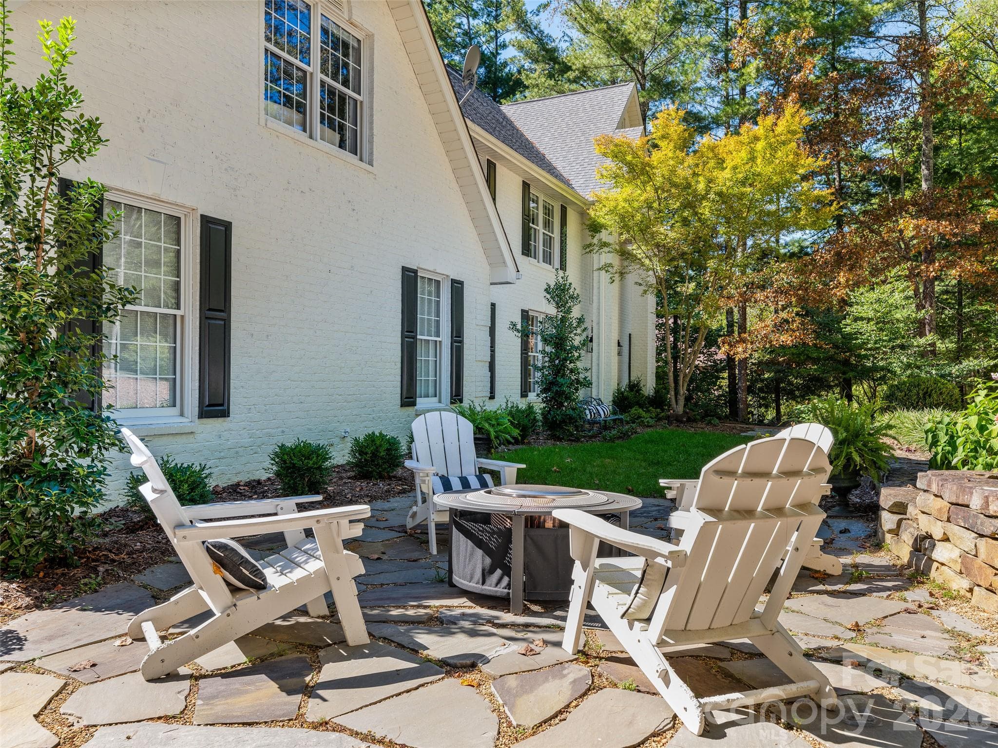 Single Family Residence at 12 Dunnwoody Drive, Arden, photo 3 of 47
