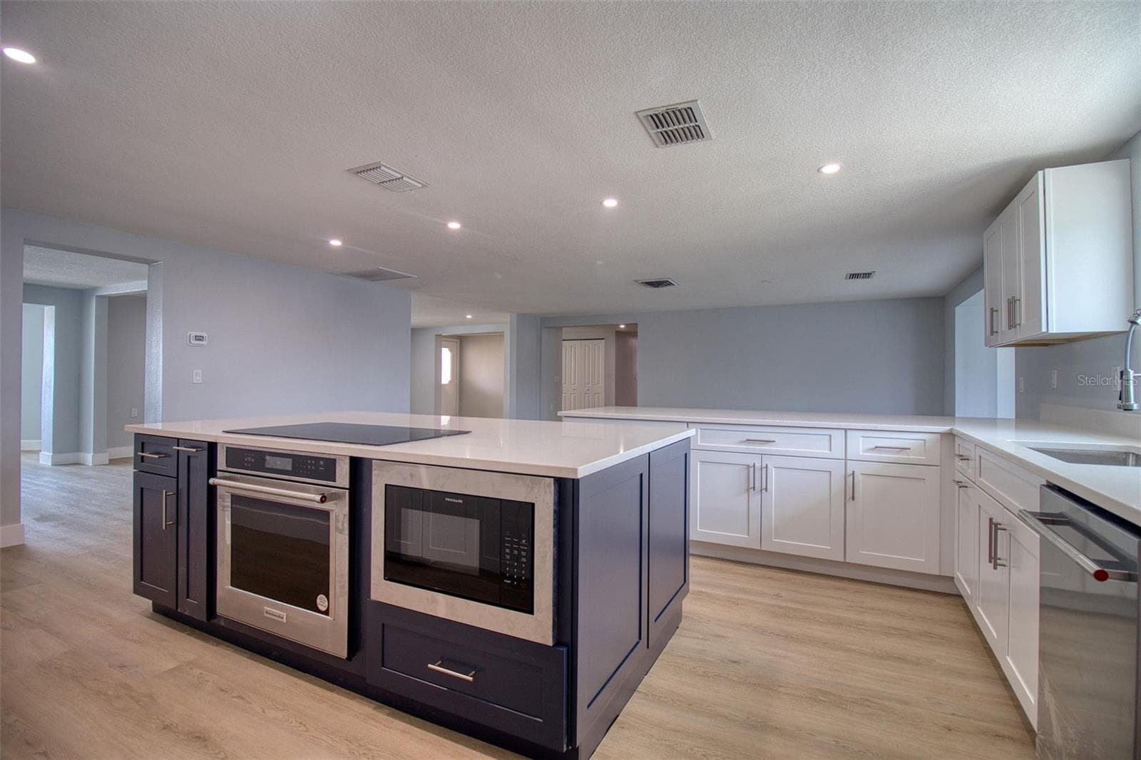 Kitchen - 13812 MATTIX AVE, HUDSON