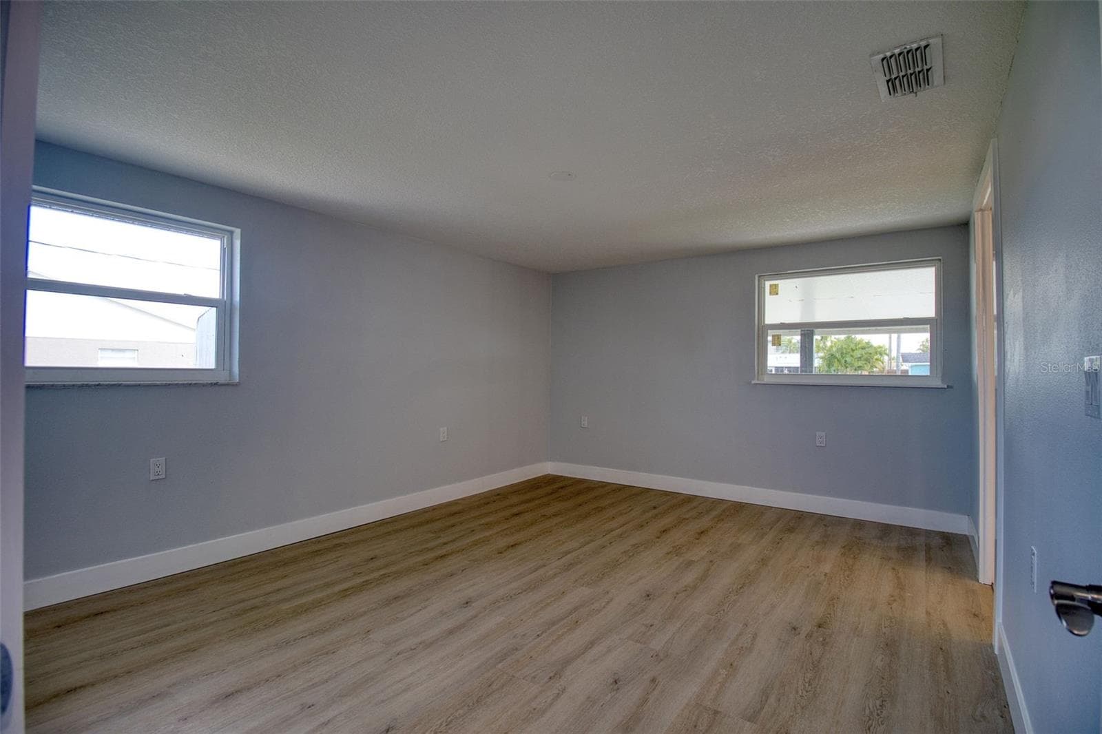 Primary bedroom - 13812 MATTIX AVE, HUDSON