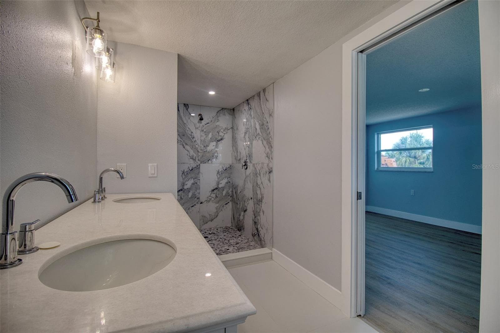 Primary ensuite - 13812 MATTIX AVE, HUDSON