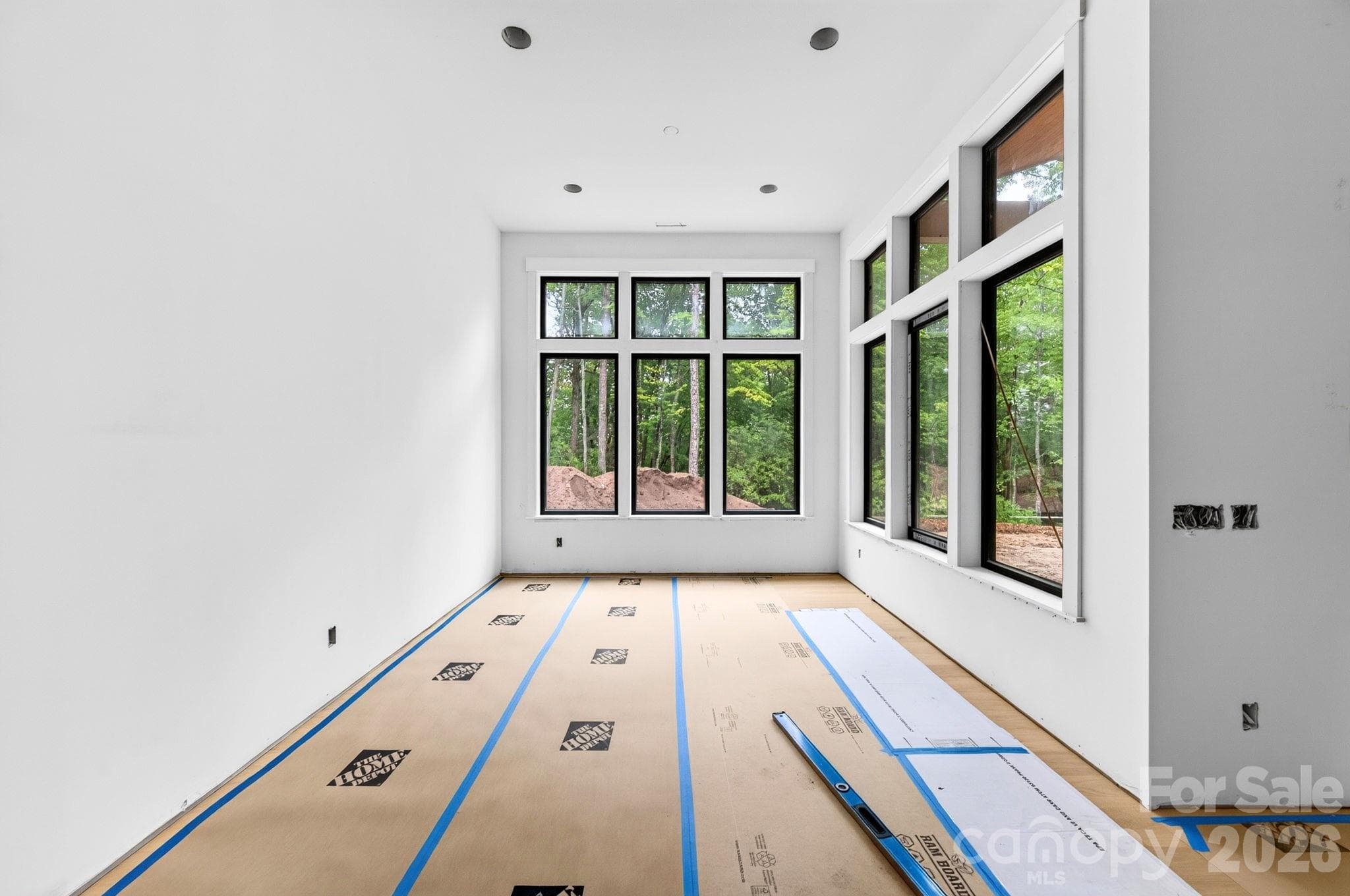 Single Family Residence at 113 Stonefly Drive, Horse Shoe, photo 9 of 18