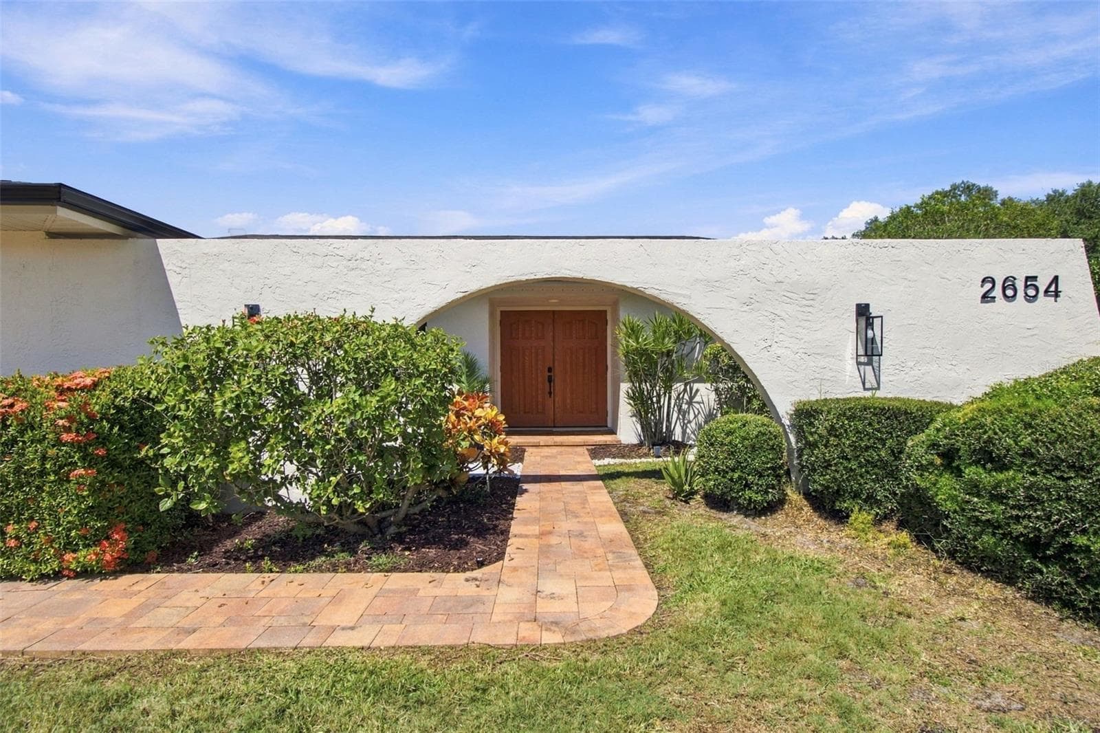 Single Family Residence at 2654 AUGUSTA DR N, CLEARWATER, photo 3 of 91