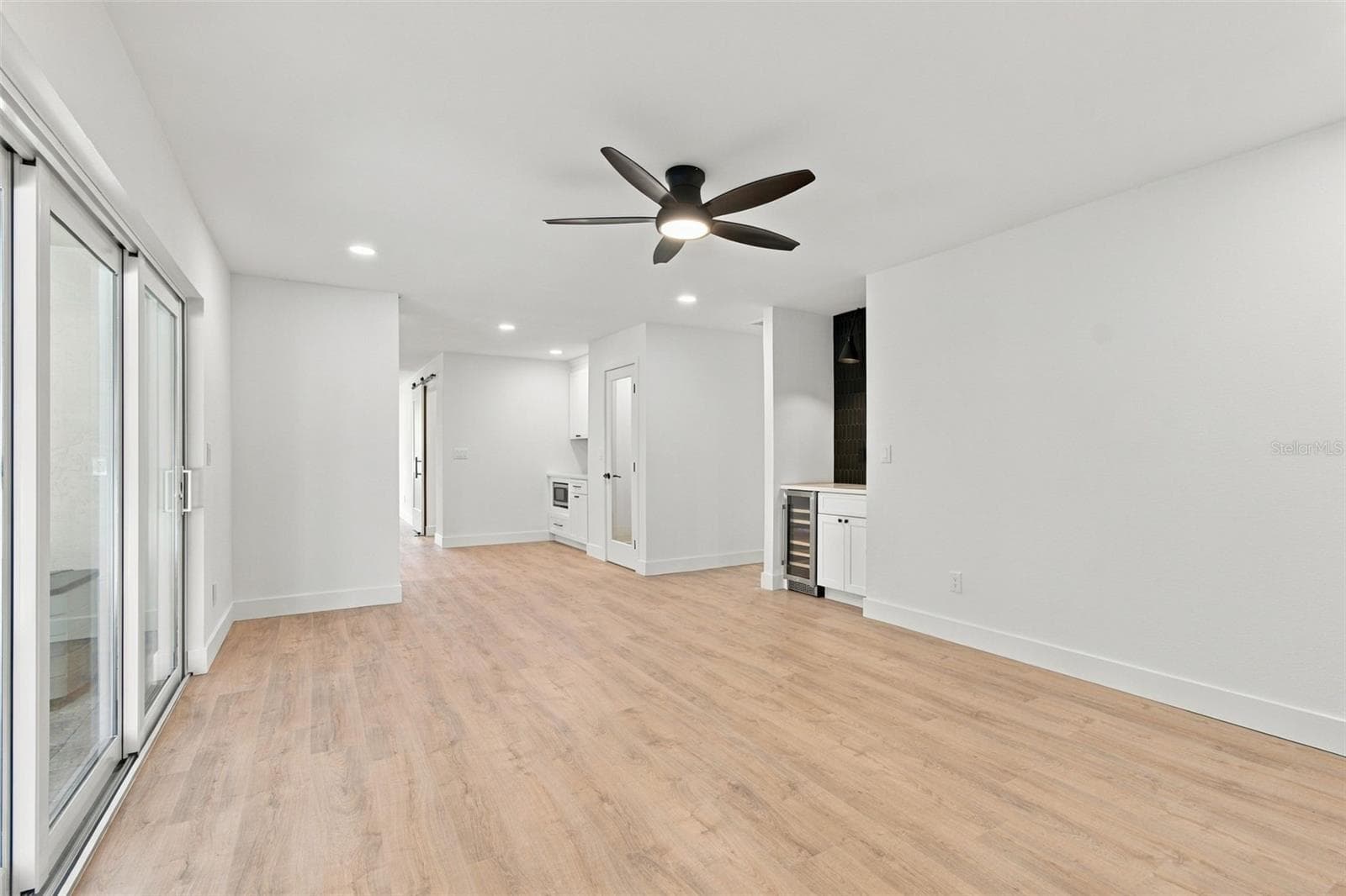 Single Family Residence at 2654 AUGUSTA DR N, CLEARWATER, photo 38 of 91