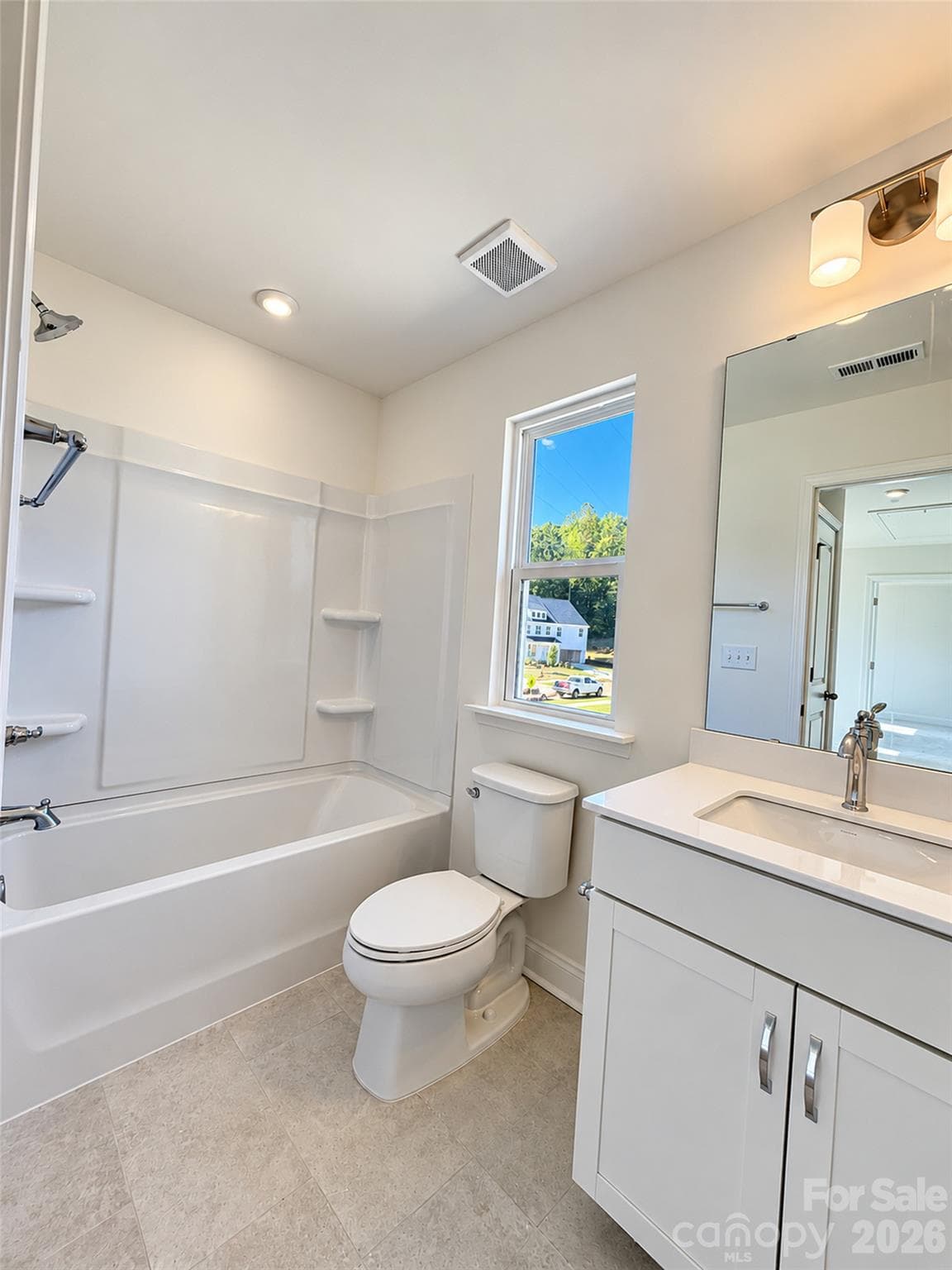 Single Family Residence at 123 Plover Lane, Mooresville, photo 15 of 56