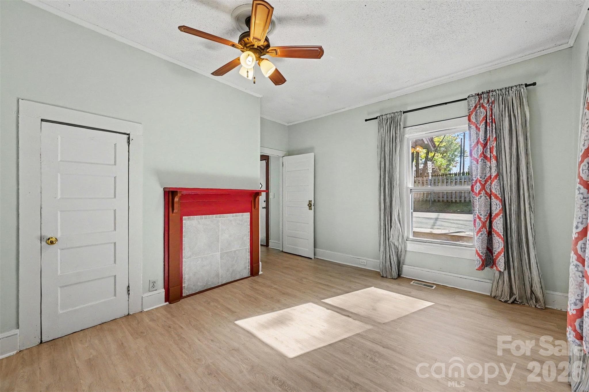 Single Family Residence at 607 S Harding Avenue, Kannapolis, photo 11 of 33