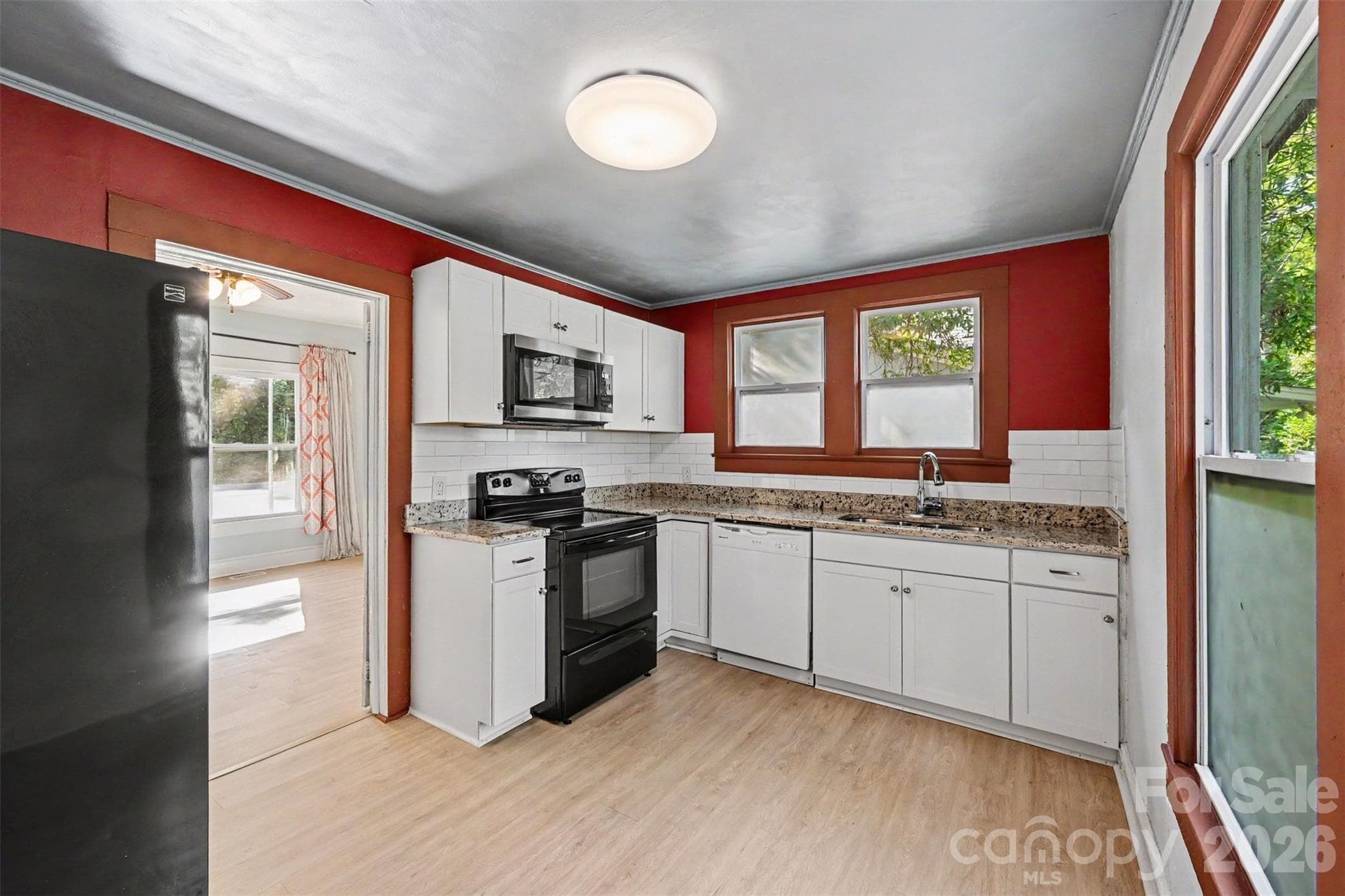 Single Family Residence at 607 S Harding Avenue, Kannapolis, photo 15 of 33