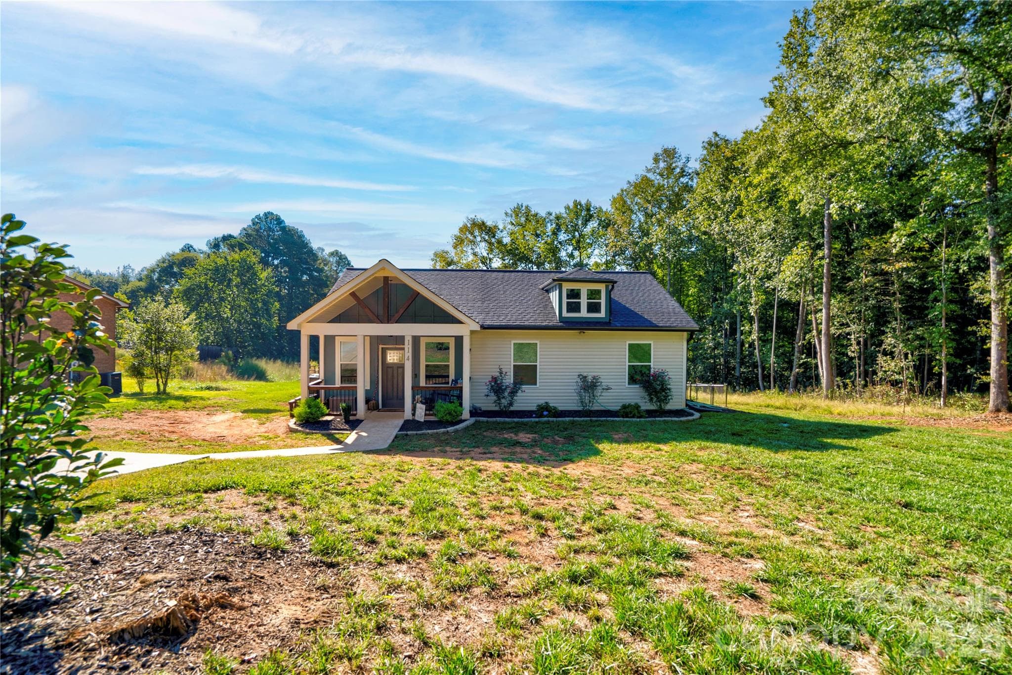 114 Crestbrook Circle