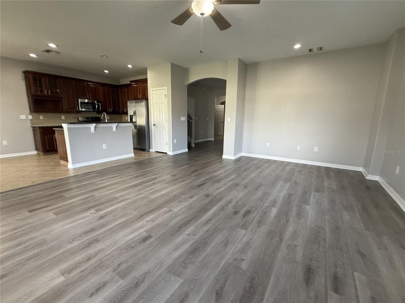 Single Family Residence at 10239 NEWMINSTER LOOP, RUSKIN, photo 8 of 29