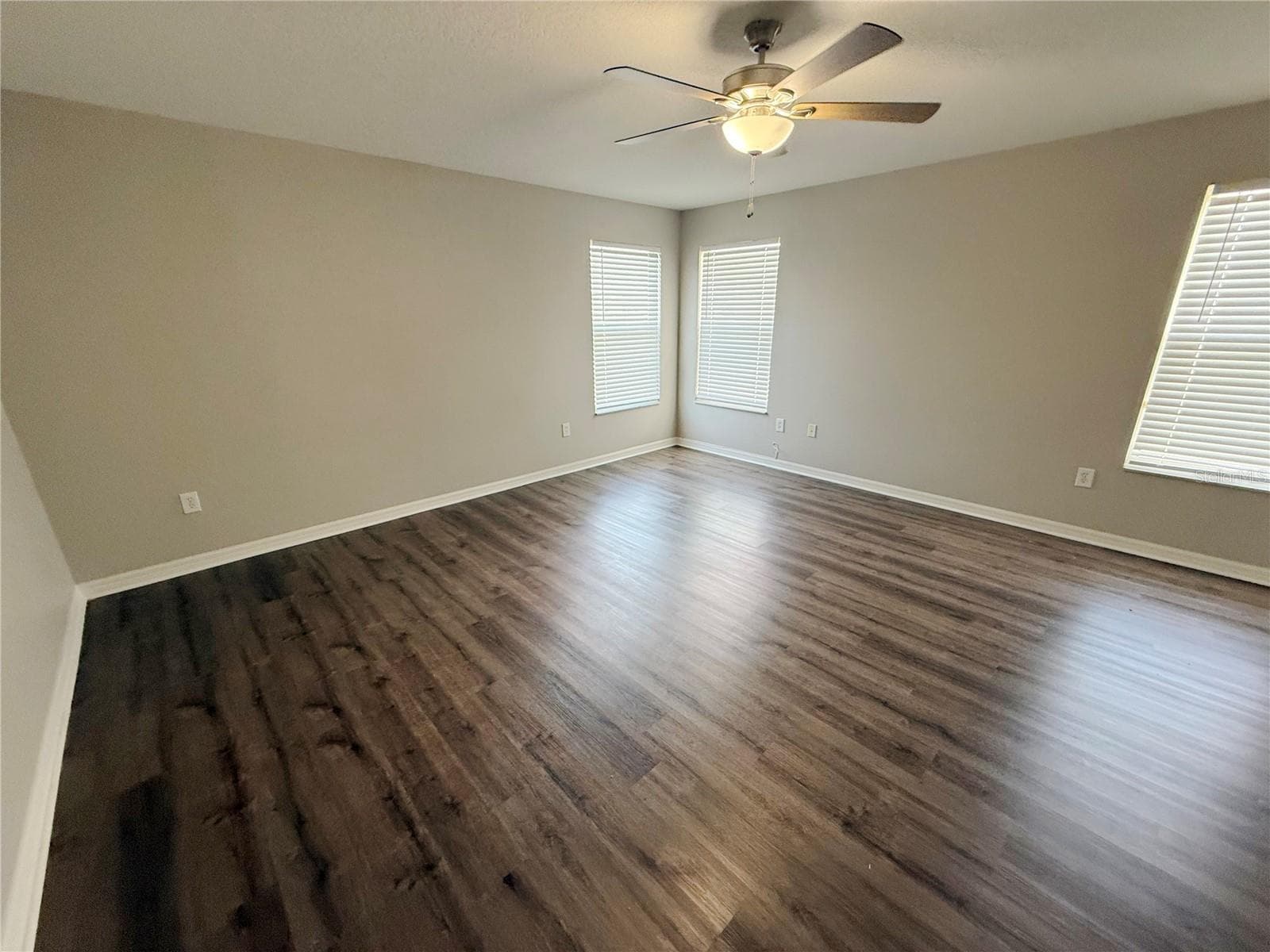 Single Family Residence at 10239 NEWMINSTER LOOP, RUSKIN, photo 14 of 29