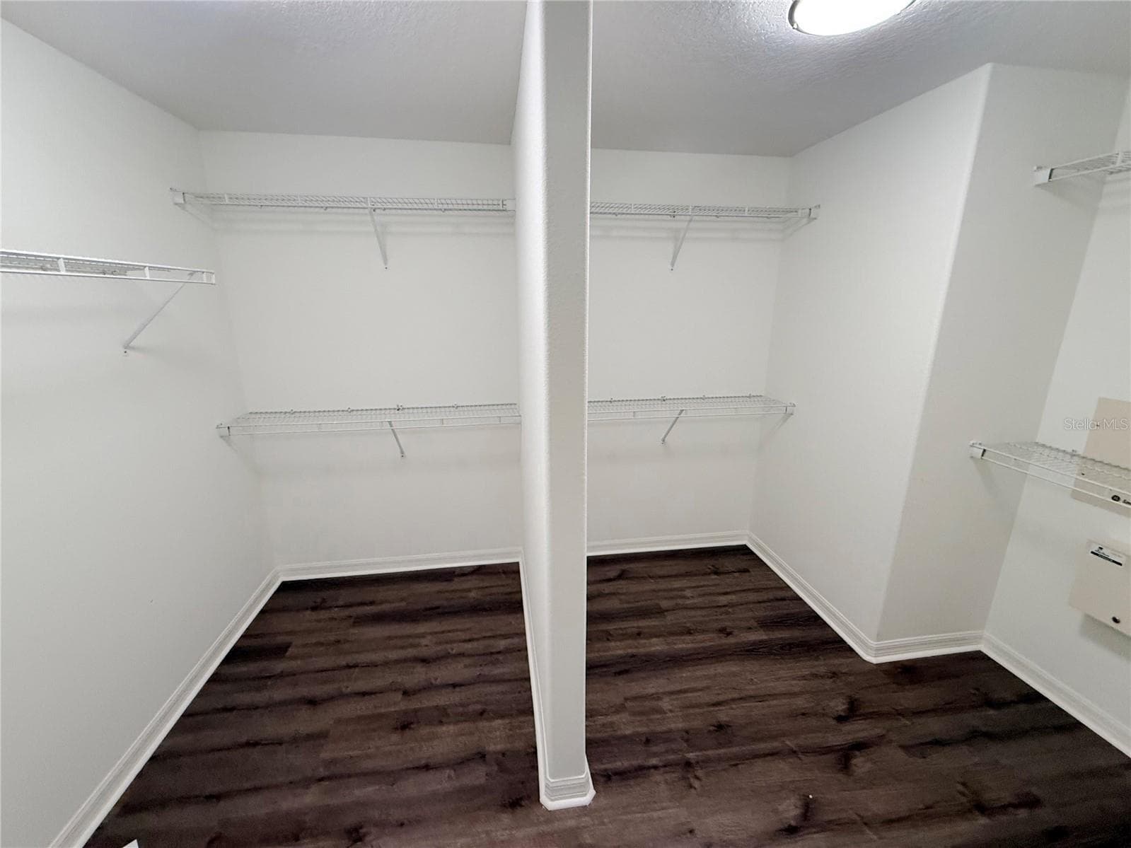Single Family Residence at 10239 NEWMINSTER LOOP, RUSKIN, photo 18 of 29