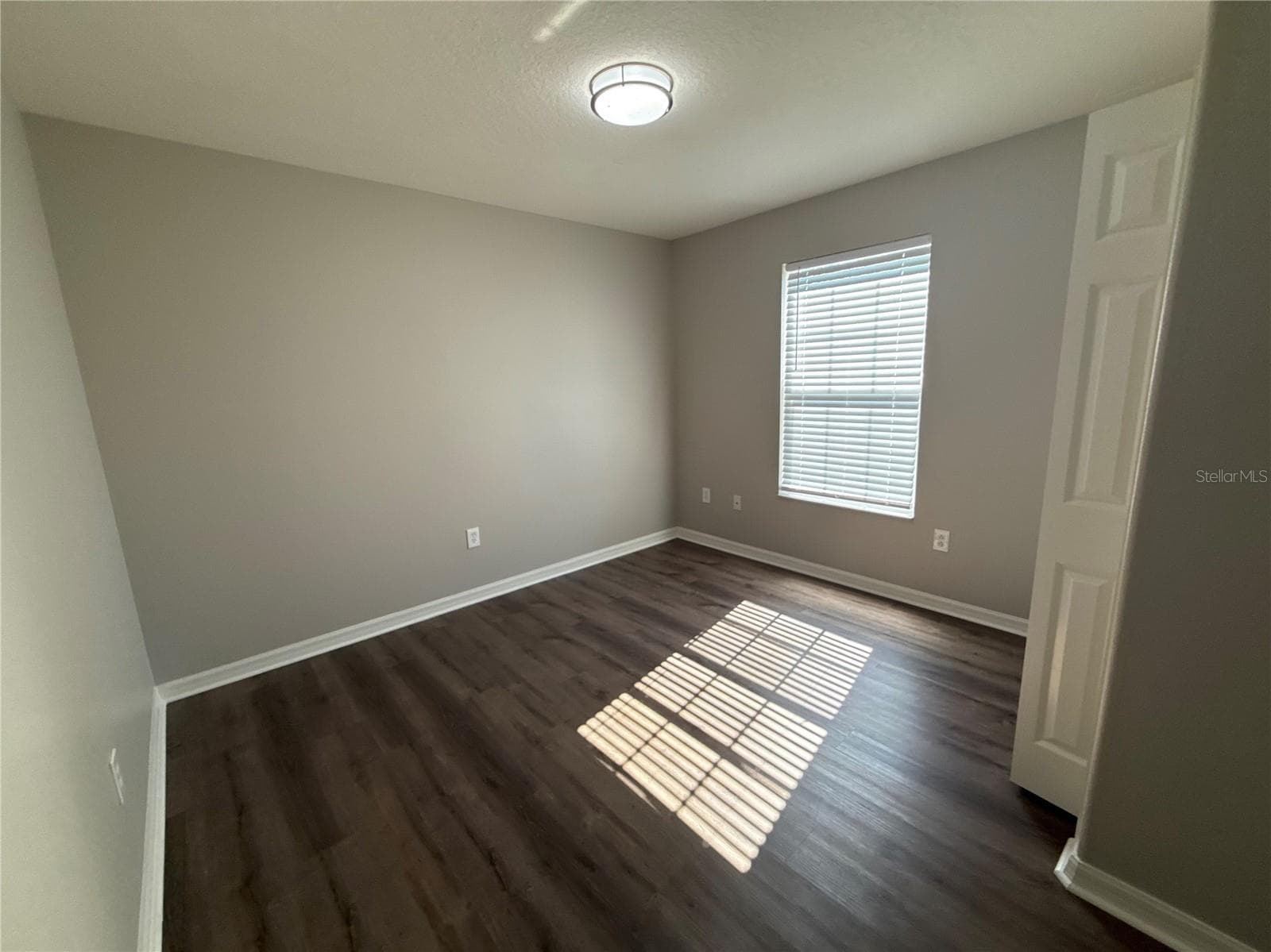 Single Family Residence at 10239 NEWMINSTER LOOP, RUSKIN, photo 24 of 29
