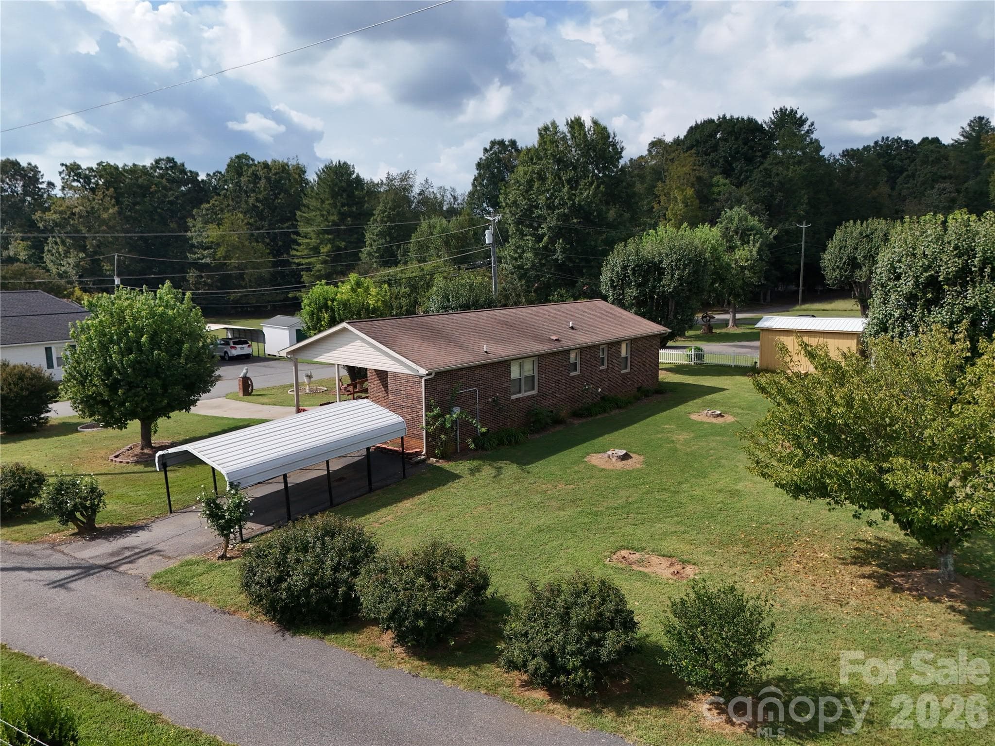 Single Family Residence at 108 Brittain Drive, Morganton, photo 4 of 29