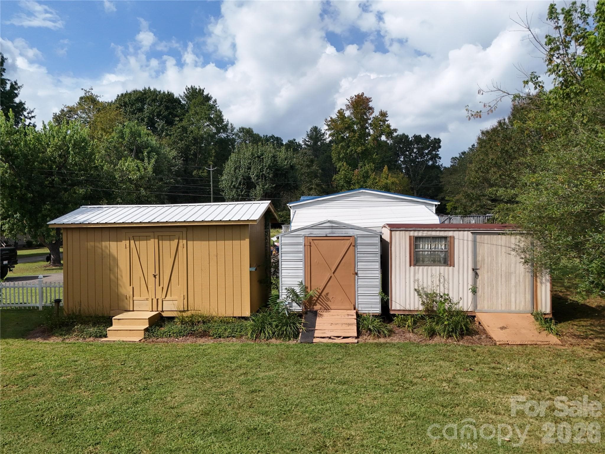 Single Family Residence at 108 Brittain Drive, Morganton, photo 14 of 29
