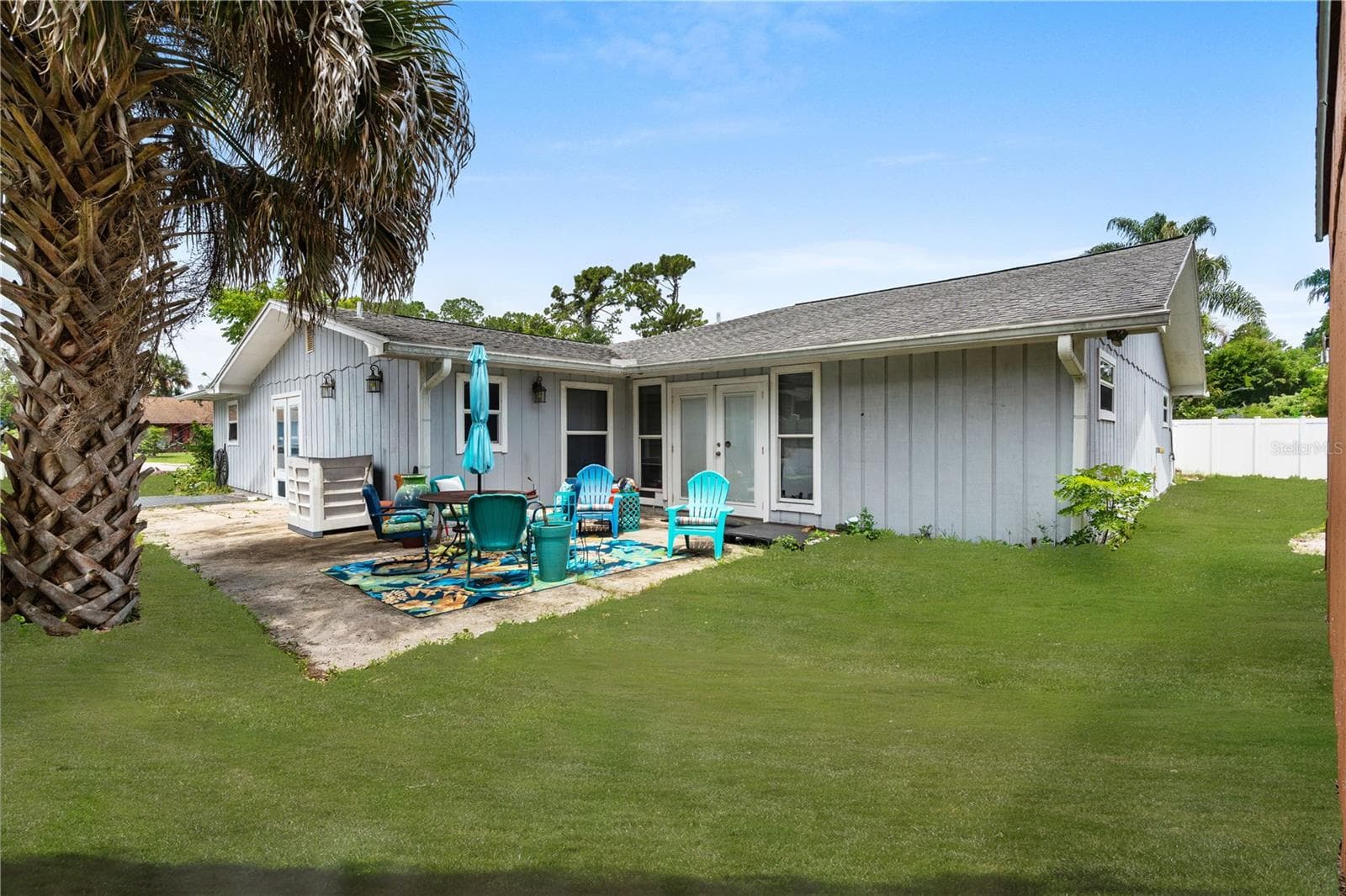 Single Family Residence at 1945 FERN PALM DR, EDGEWATER, photo 4 of 43