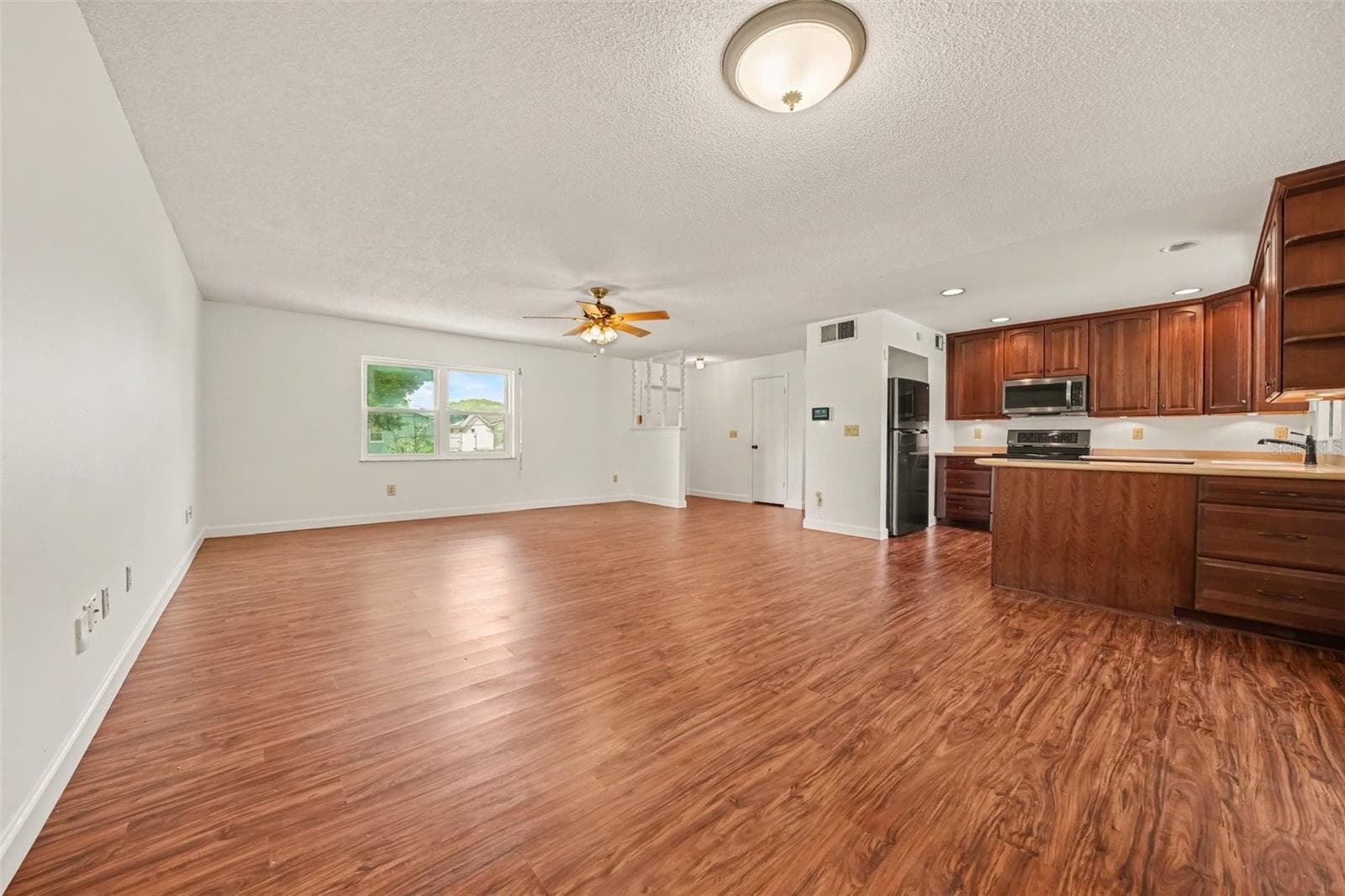 Single Family Residence at 1429 NOLTON WAY, ORLANDO, photo 13 of 30