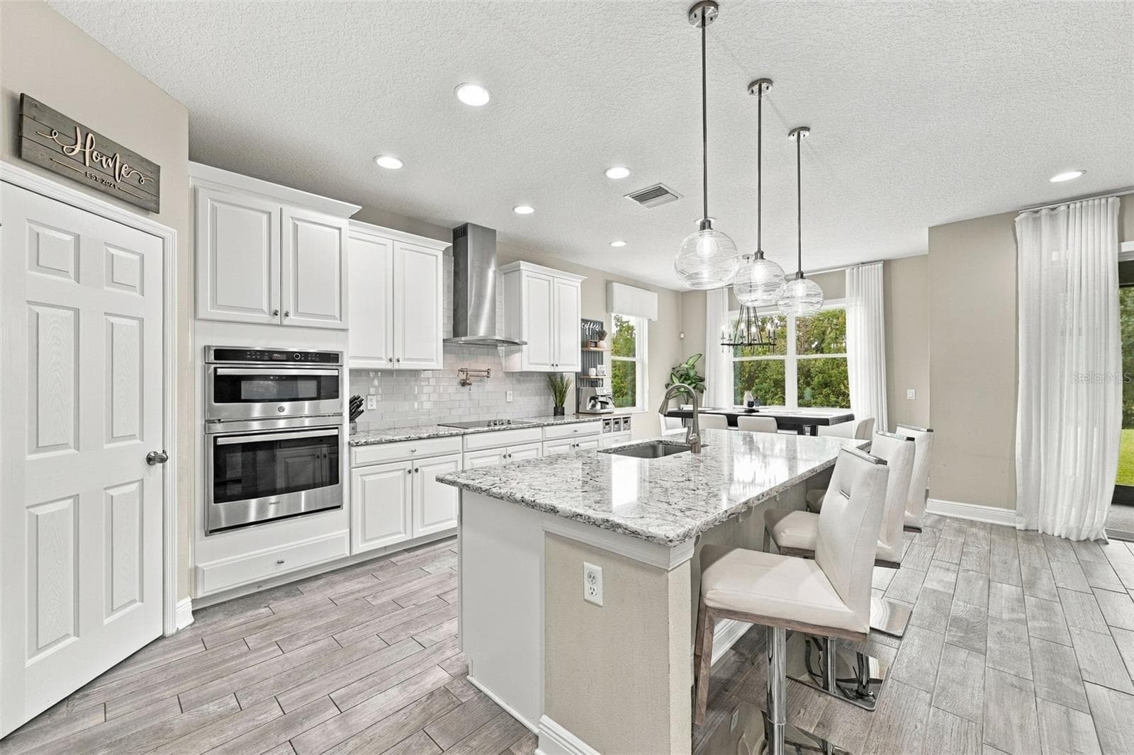 Single Family Residence at 31584 COLADA DRIFT WAY, WESLEY CHAPEL, photo 2 of 76