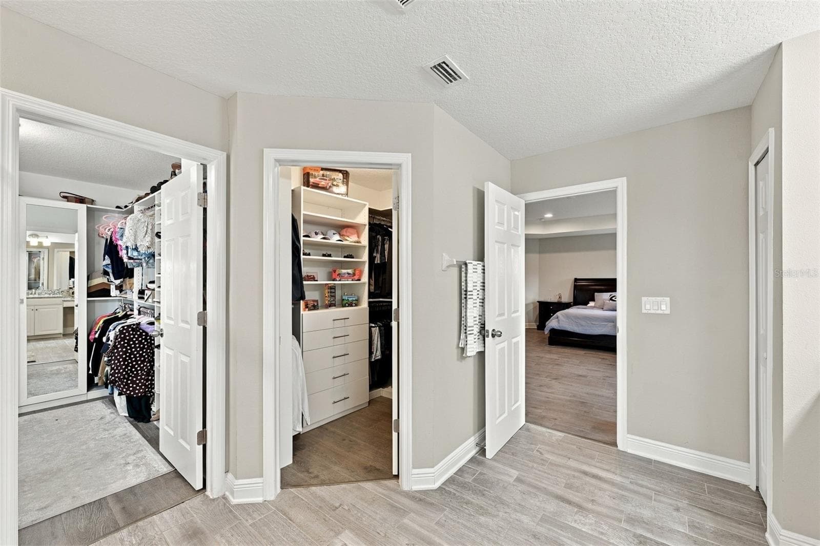 Single Family Residence at 31584 COLADA DRIFT WAY, WESLEY CHAPEL, photo 30 of 76