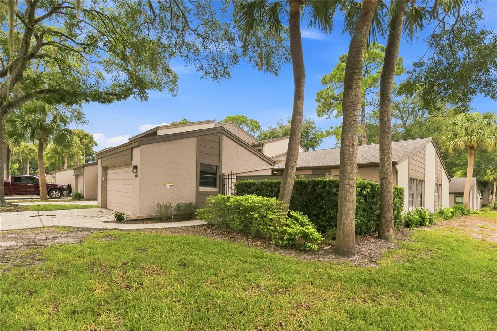 Townhouse at 419 MEADOWOOD BLVD, FERN PARK, photo 2 of 45