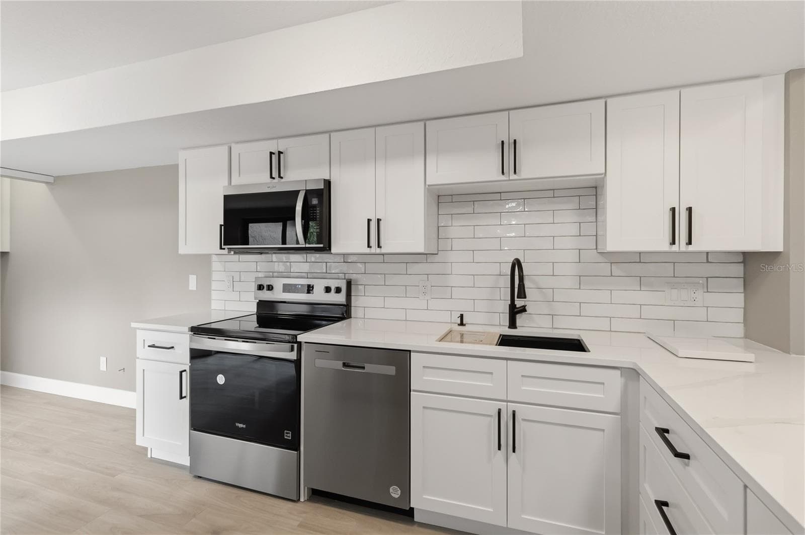 Townhouse at 419 MEADOWOOD BLVD, FERN PARK, photo 6 of 45