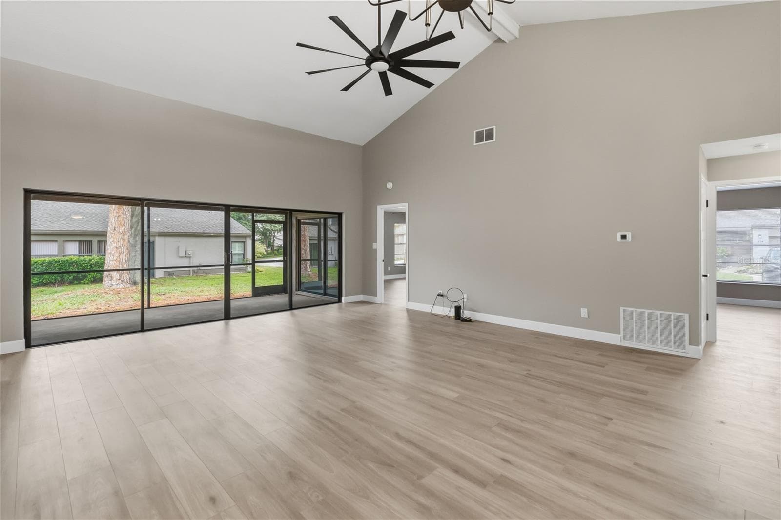 Townhouse at 419 MEADOWOOD BLVD, FERN PARK, photo 10 of 45