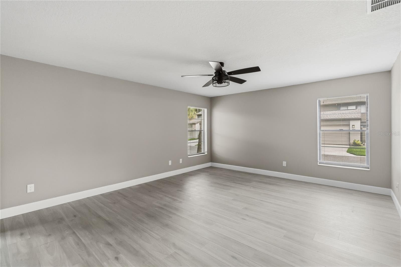 Townhouse at 419 MEADOWOOD BLVD, FERN PARK, photo 16 of 45