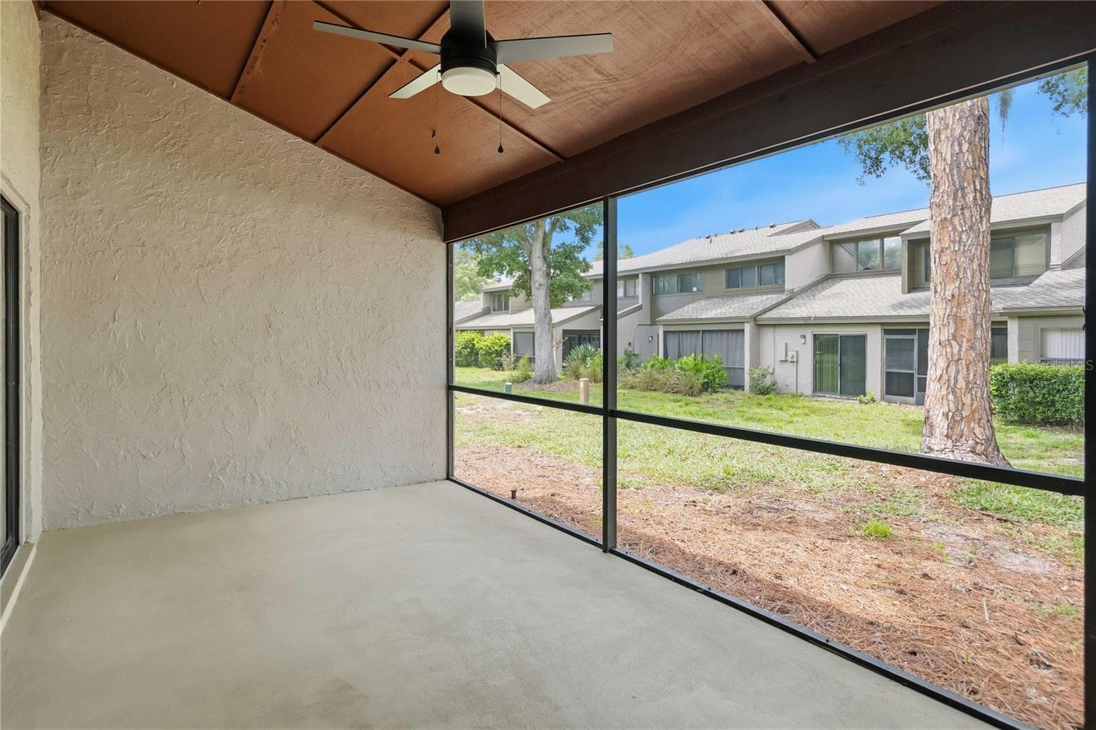 Townhouse at 419 MEADOWOOD BLVD, FERN PARK, photo 25 of 45