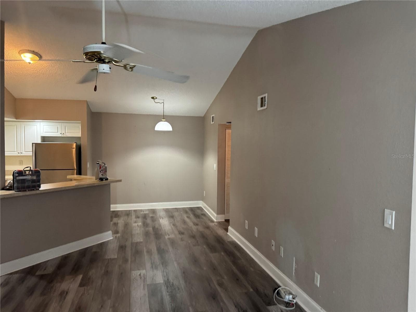 Condominium at 4572 COMMANDER DR #1238, ORLANDO, photo 2 of 7