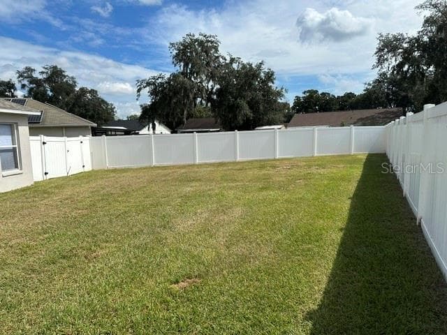 Single Family Residence at 4403 COUNTRY HILLS BLVD, PLANT CITY, photo 5 of 29