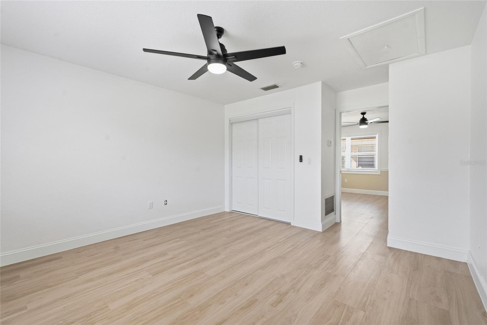 Condominium at 927 GULF BLVD #50, INDIAN ROCKS BEACH, photo 13 of 38