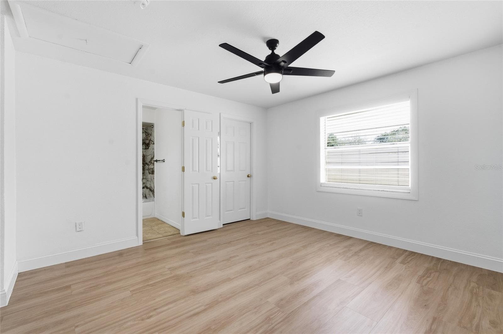 Condominium at 927 GULF BLVD #50, INDIAN ROCKS BEACH, photo 15 of 38