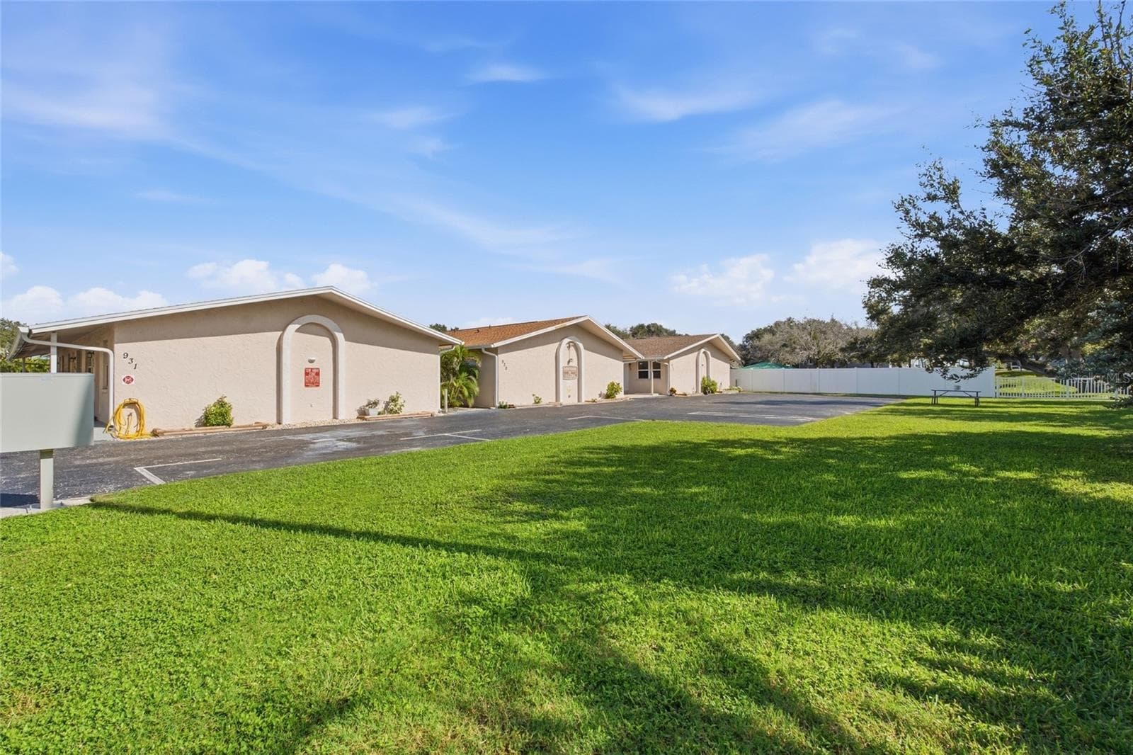 Condominium at 927 GULF BLVD #50, INDIAN ROCKS BEACH, photo 24 of 38