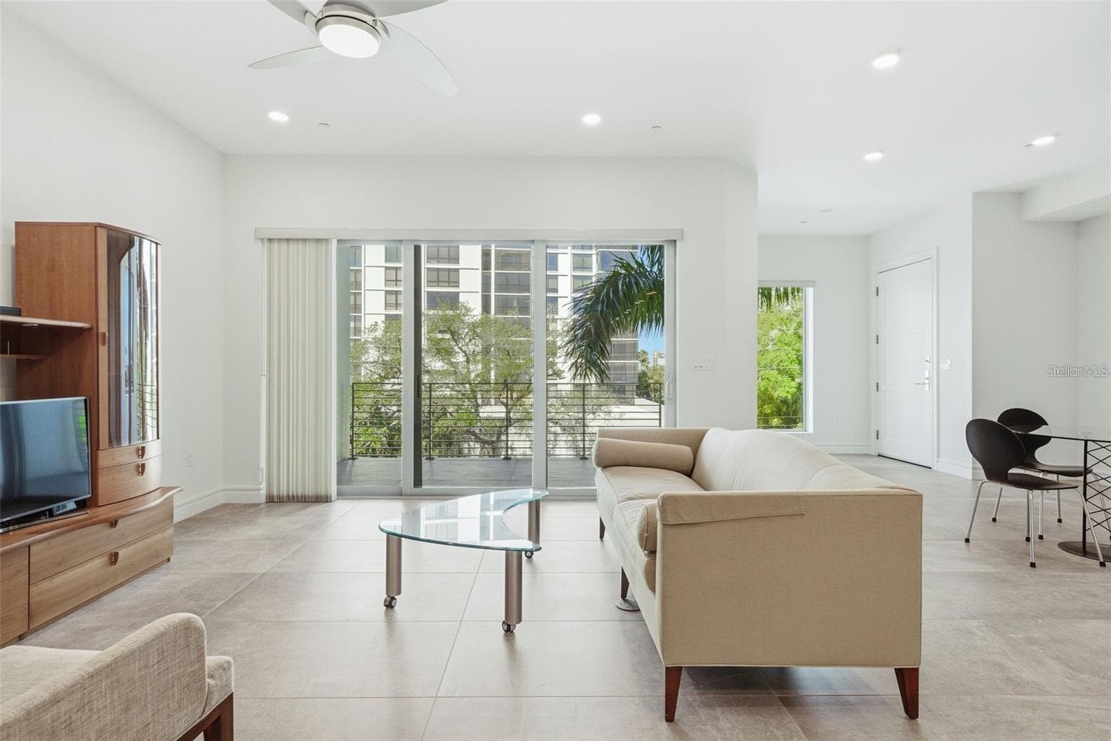 Condominium at 711 S PALM AVE #302, SARASOTA, photo 5 of 40