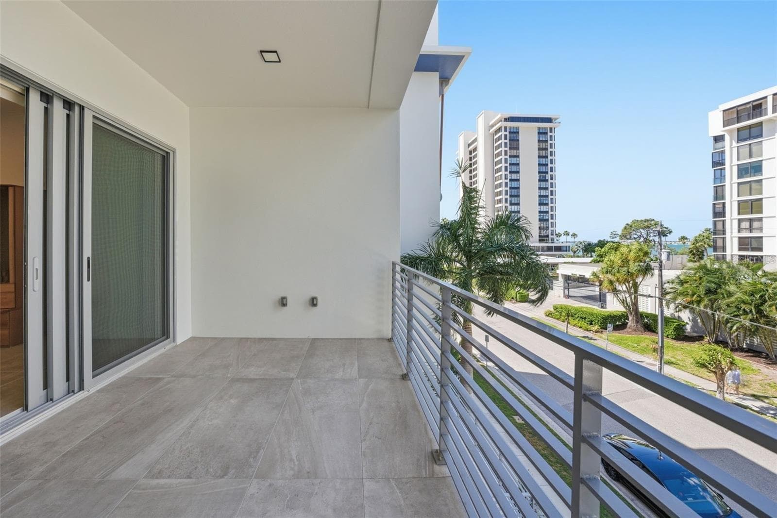 Condominium at 711 S PALM AVE #302, SARASOTA, photo 7 of 40