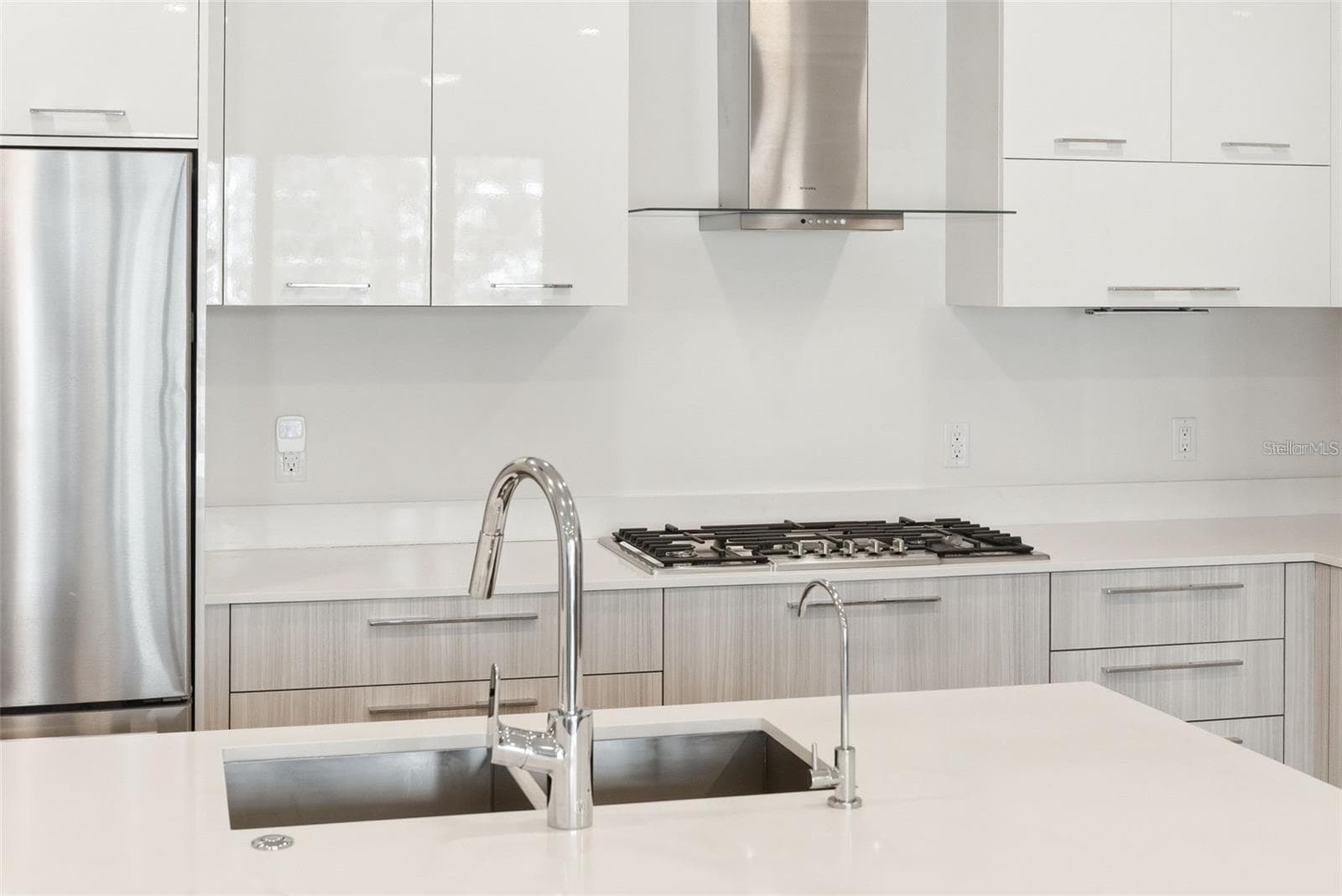 Condominium at 711 S PALM AVE #302, SARASOTA, photo 9 of 40