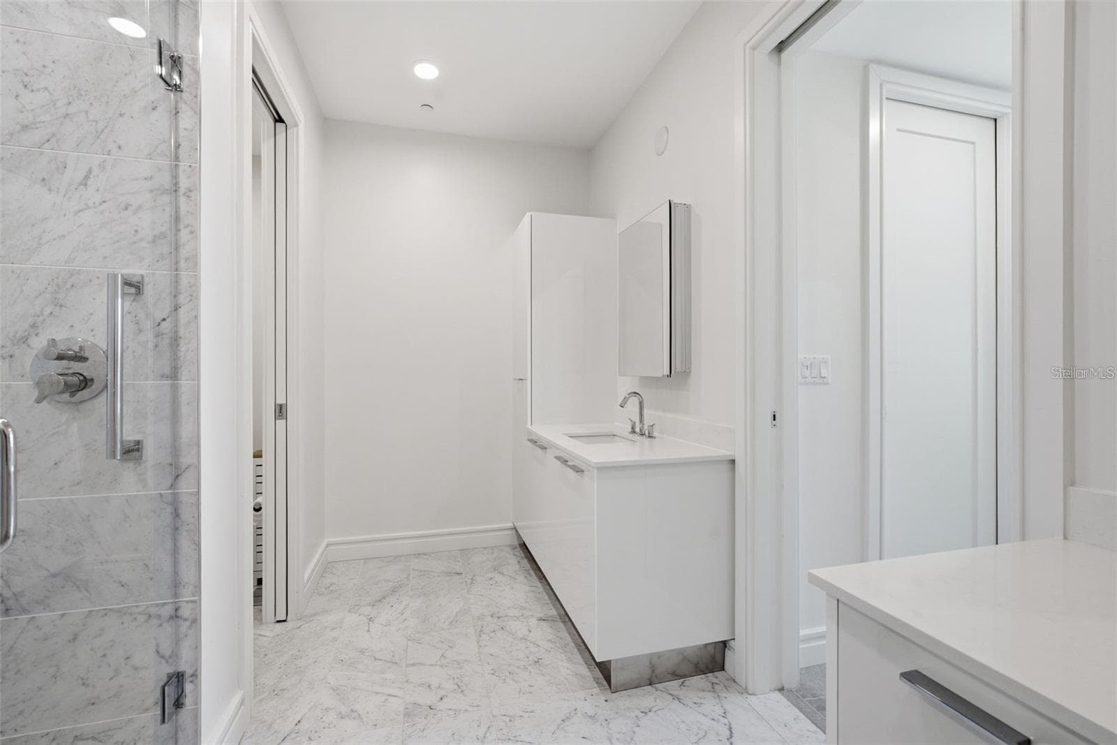 Condominium at 711 S PALM AVE #302, SARASOTA, photo 16 of 40