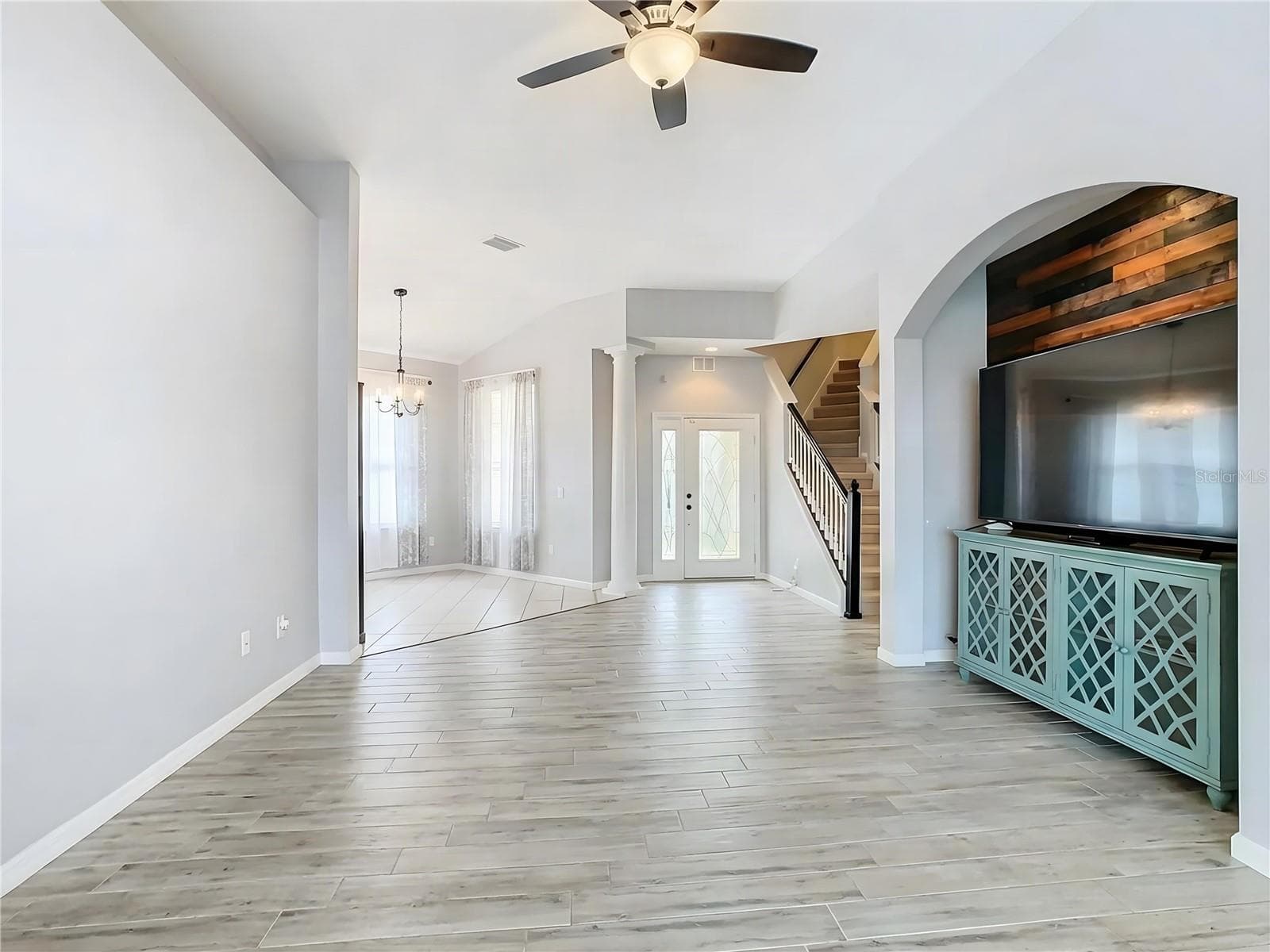 Single Family Residence at 304 CALABAY PARC BLVD, DAVENPORT, photo 20 of 54