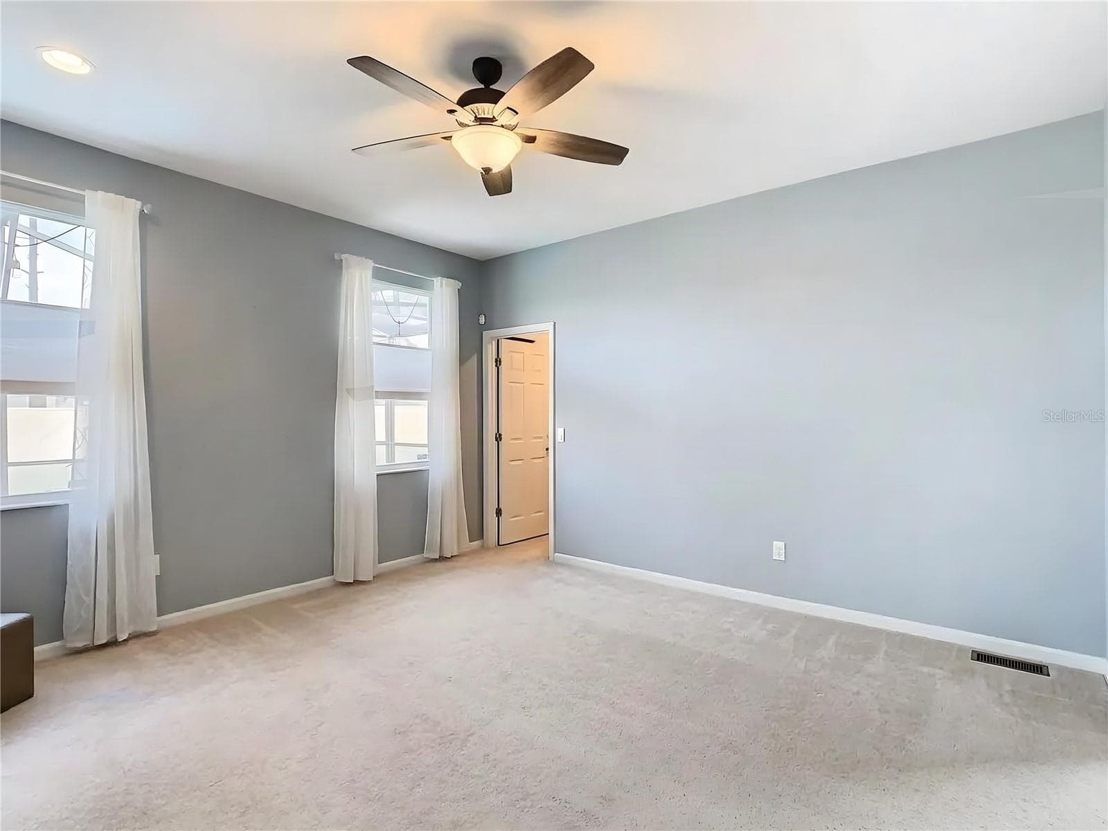 Master Bedroom - 304 CALABAY PARC BLVD, DAVENPORT