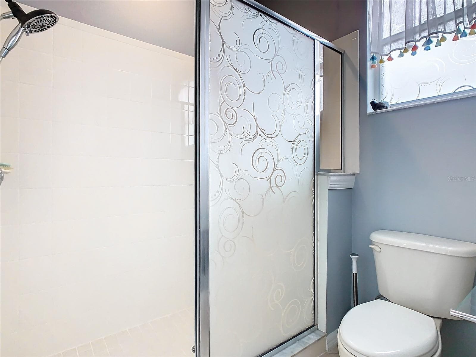 Master Bath - 304 CALABAY PARC BLVD, DAVENPORT