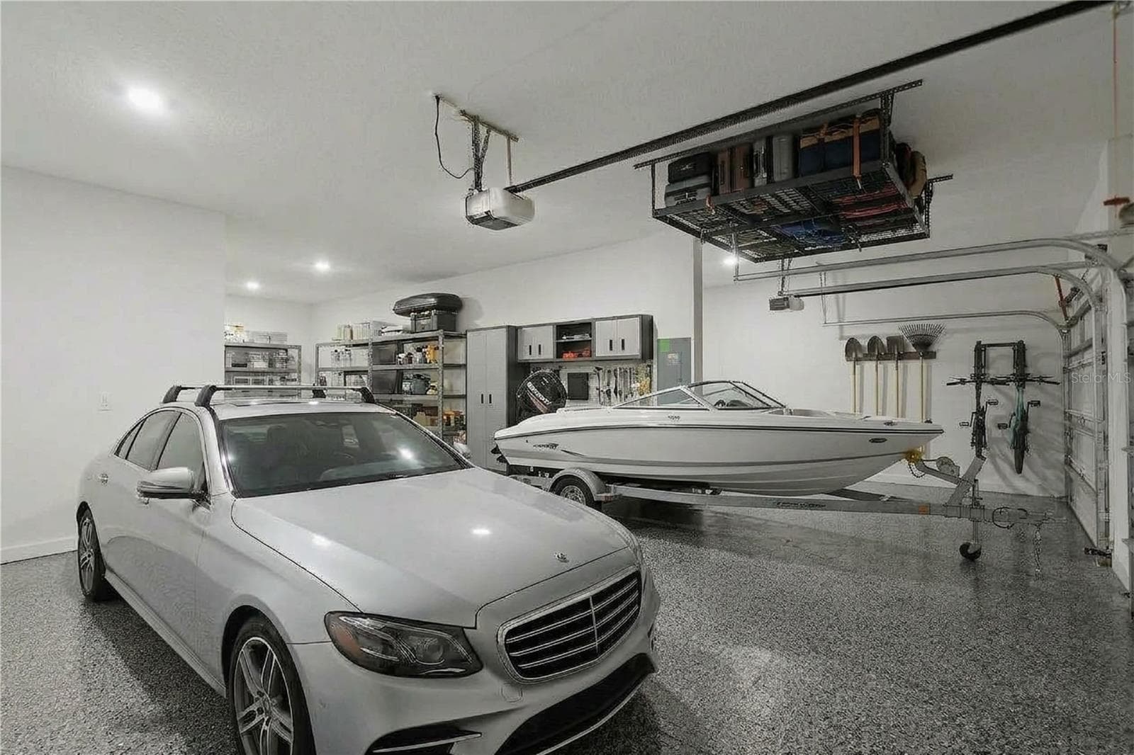 Do you have a boat??NO PROBLEM park it in the garage - 6175 SHAVASANA RD RD, CLERMONT