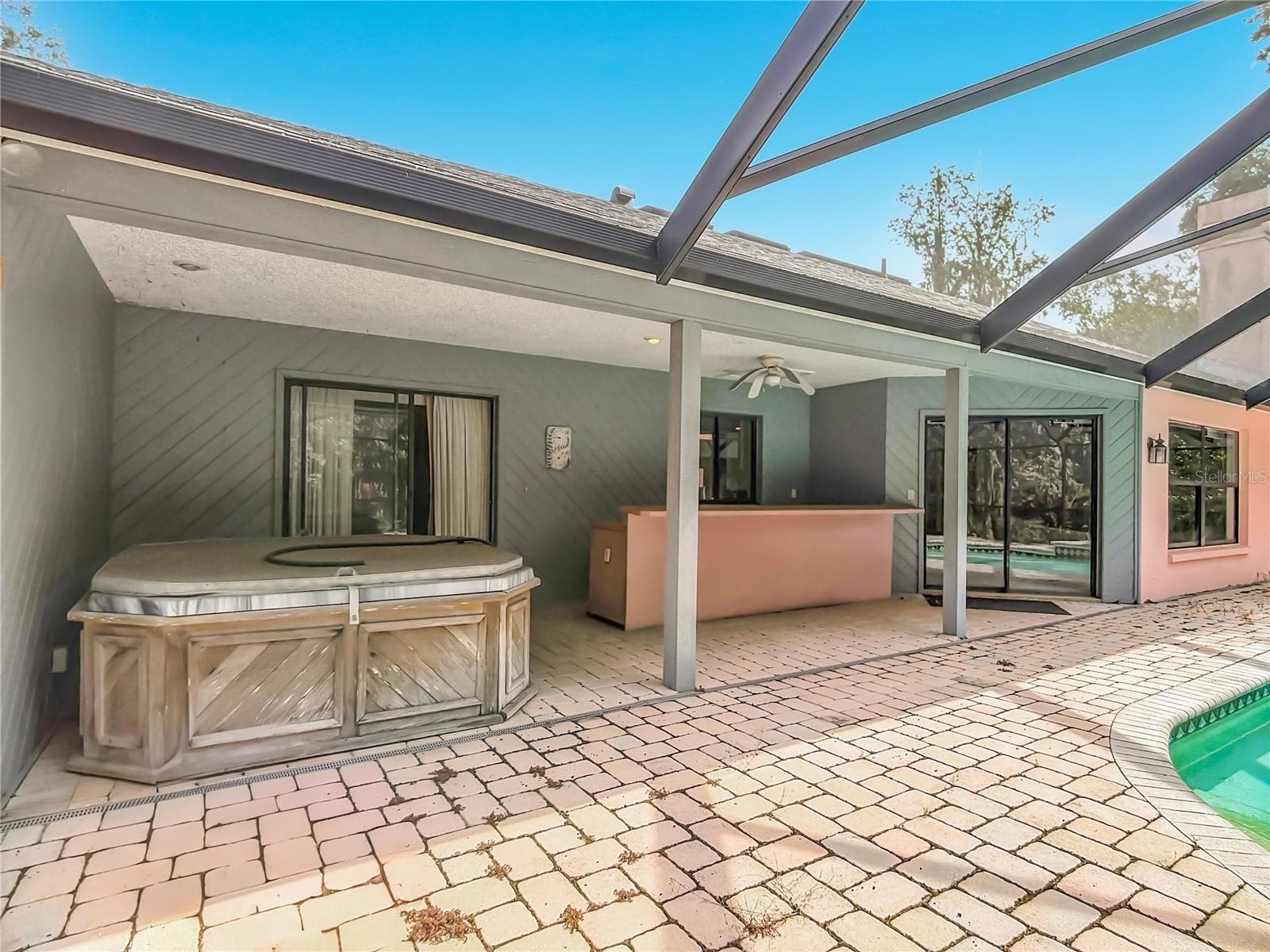 Spa as is - 3305 IMPERIAL LN, LAKELAND