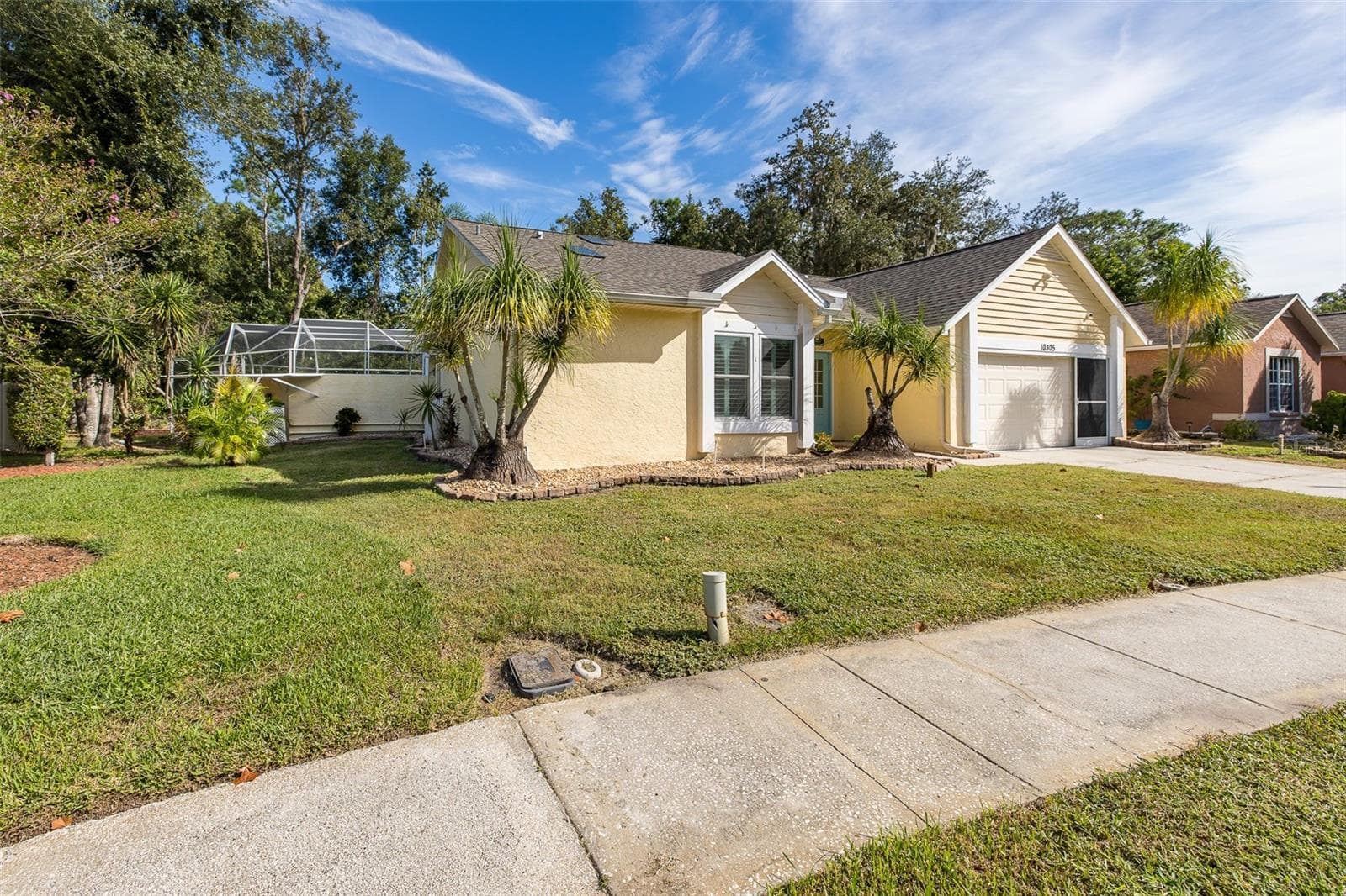 Single Family Residence at 10305 COPPERWOOD DR, NEW PORT RICHEY, photo 3 of 47