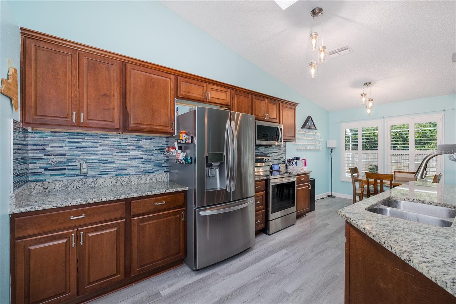 Single Family Residence at 10305 COPPERWOOD DR, NEW PORT RICHEY, photo 6 of 47