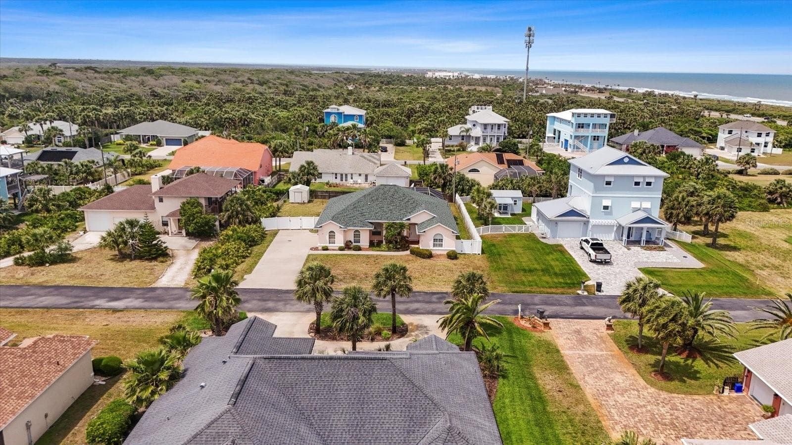 Single Family Residence at 7 BEACHSIDE DR, PALM COAST, photo 2 of 47