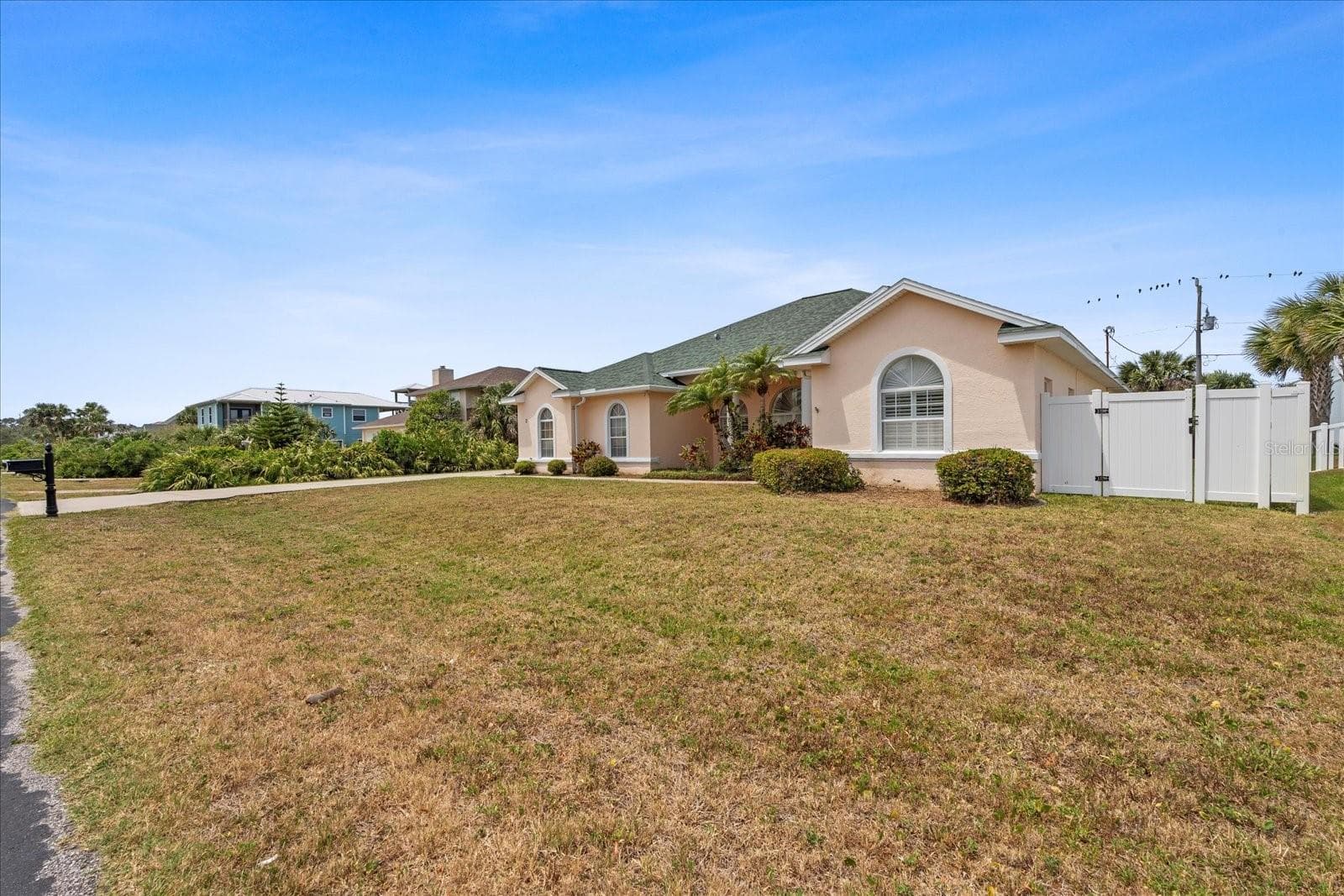 Single Family Residence at 7 BEACHSIDE DR, PALM COAST, photo 12 of 47