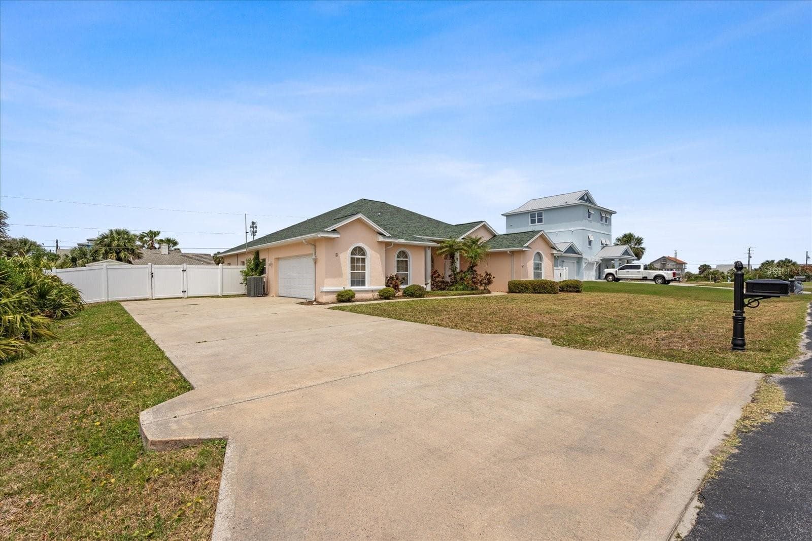 Single Family Residence at 7 BEACHSIDE DR, PALM COAST, photo 13 of 47
