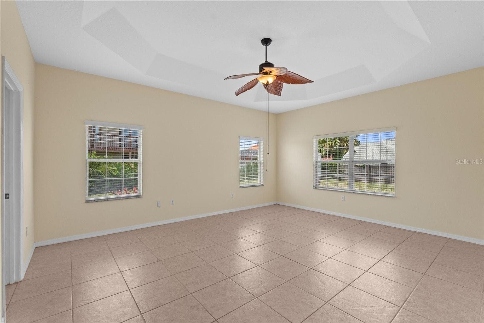 Single Family Residence at 7 BEACHSIDE DR, PALM COAST, photo 34 of 47