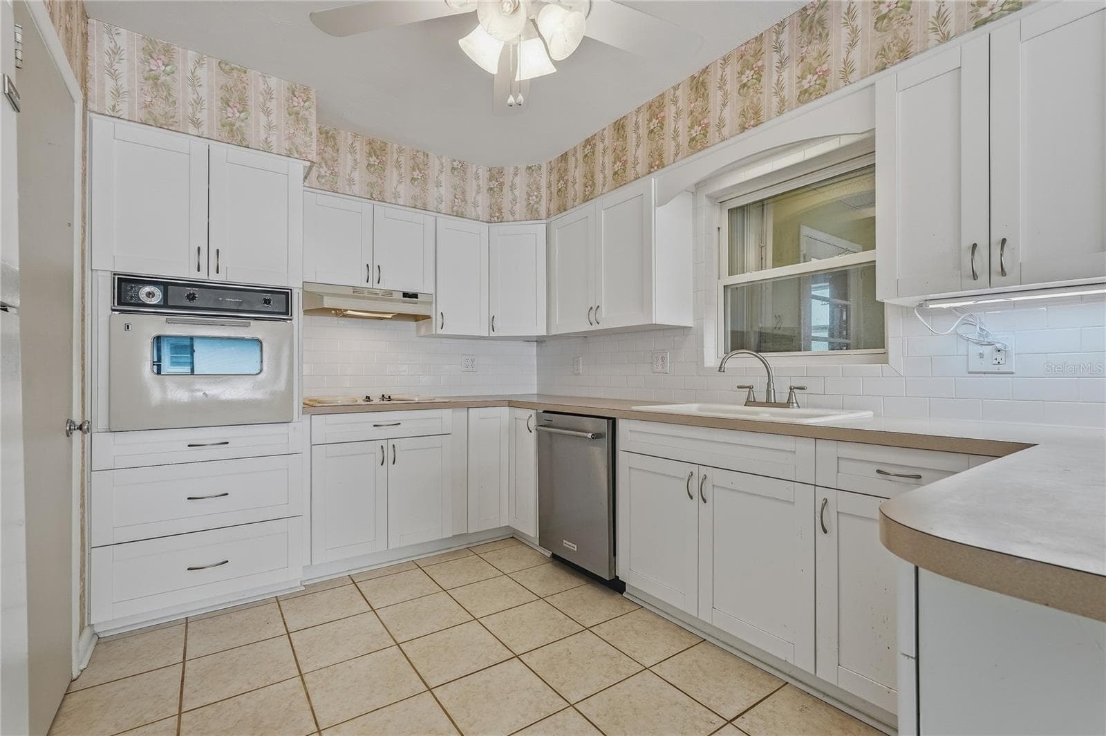Kitchen - 1632 SAN MATEO DR, DUNEDIN