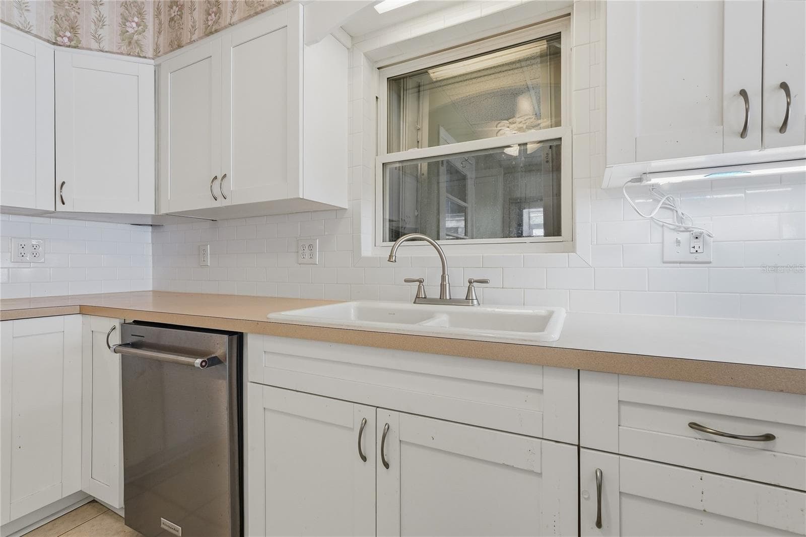 Kitchen - 1632 SAN MATEO DR, DUNEDIN